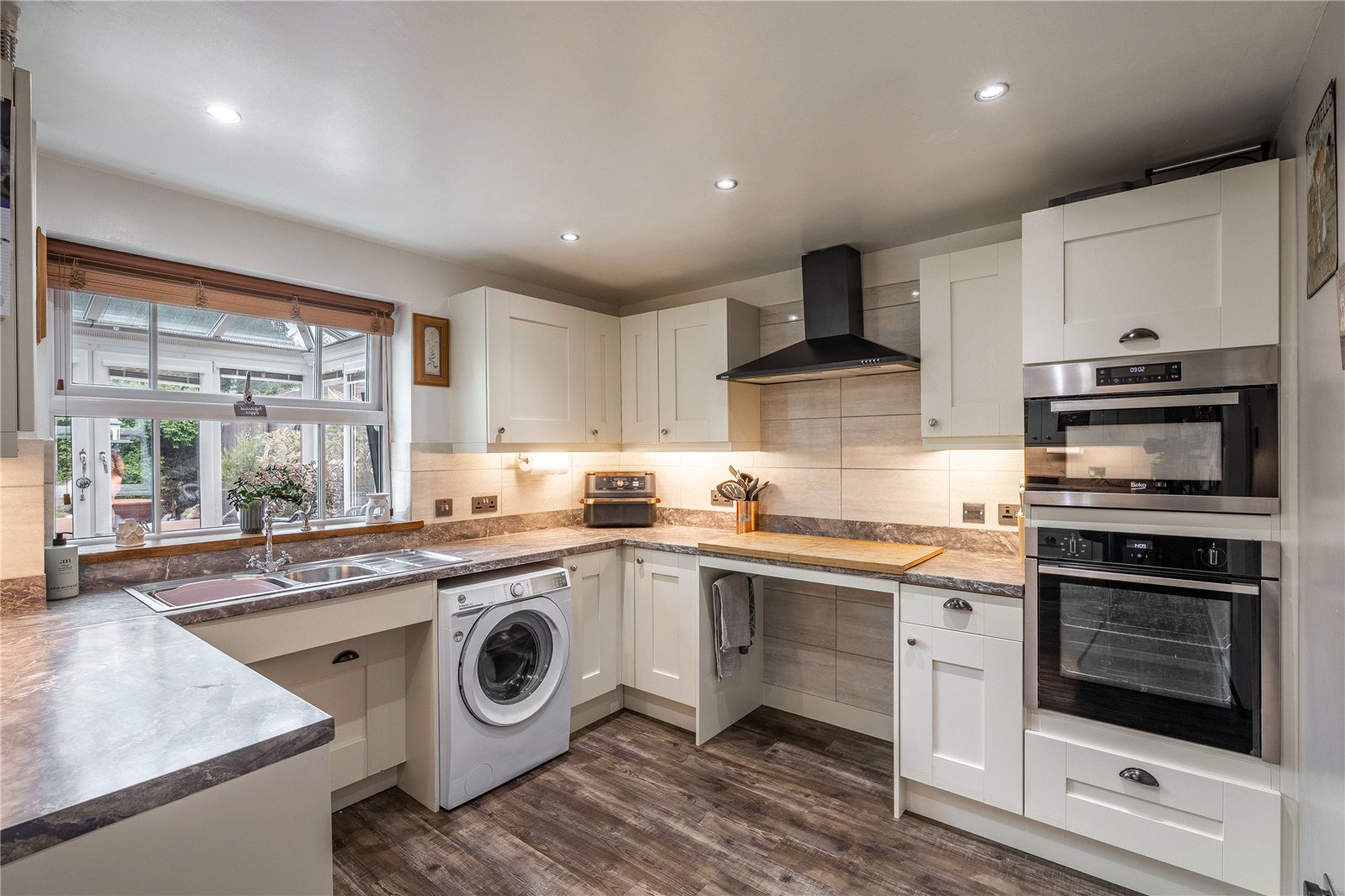 Chilcombe Drive, Priorslee, Telford, TF2 - DB Roberts