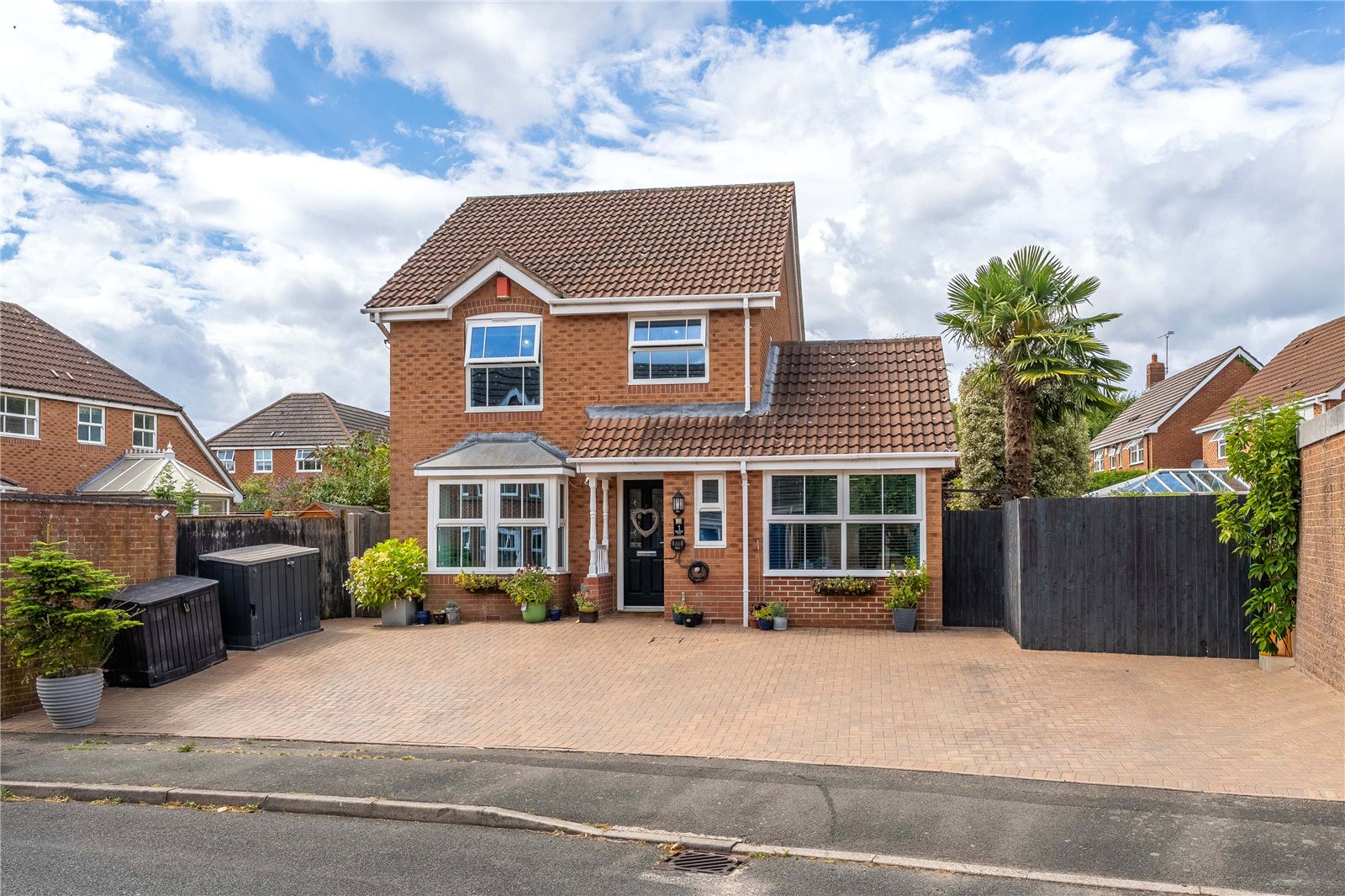 Chilcombe Drive, Priorslee, Telford, TF2 - DB Roberts