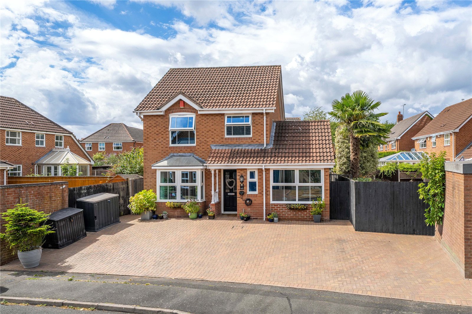 Chilcombe Drive, Priorslee, Telford, TF2 - DB Roberts