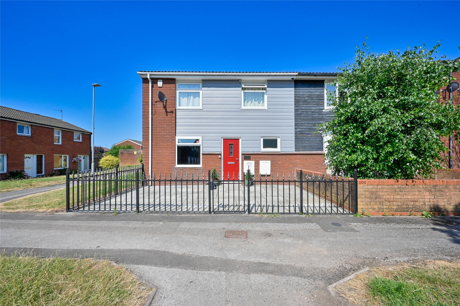 Edison Road, Stafford, Staffordshire, ST16 - DB Roberts