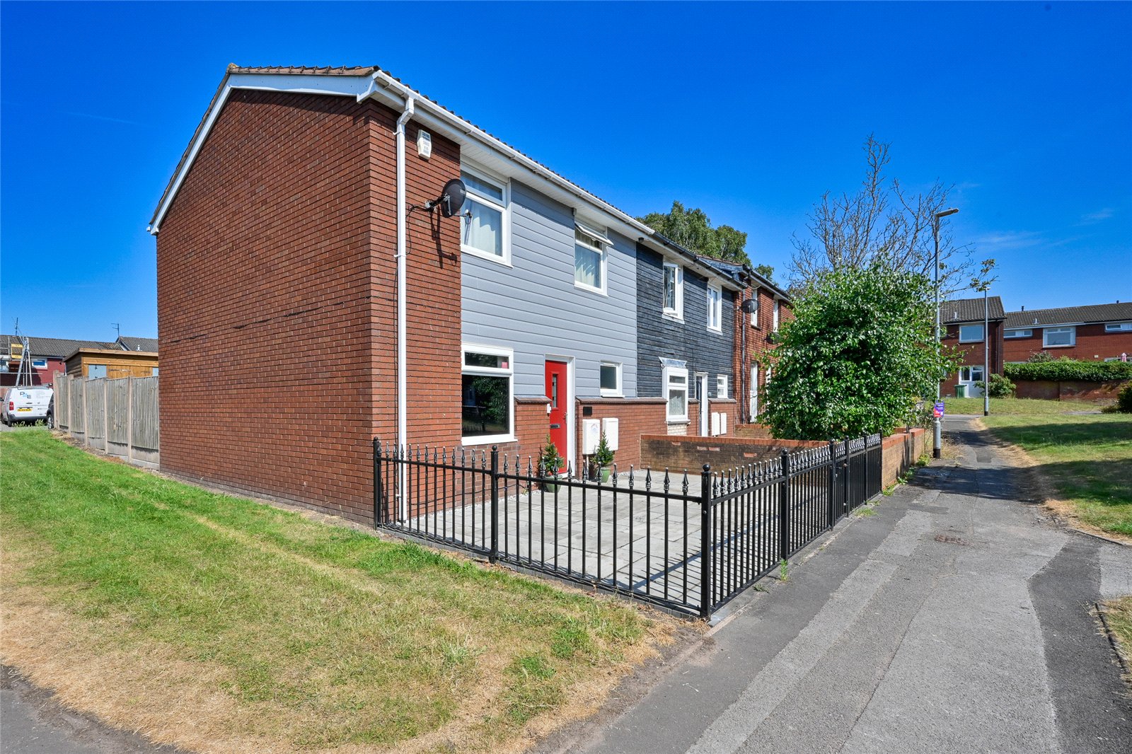 Edison Road, Stafford, Staffordshire, ST16 - DB Roberts