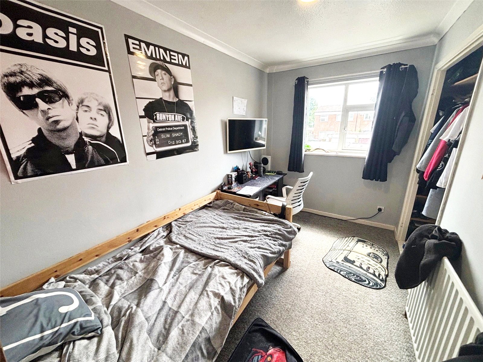 Burford, Brookside, Telford, TF3 - DB Roberts
