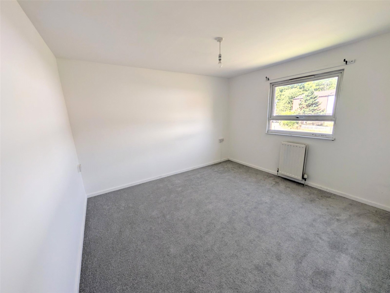 Chiltern Gardens, Dawley, Telford, TF4 - DB Roberts