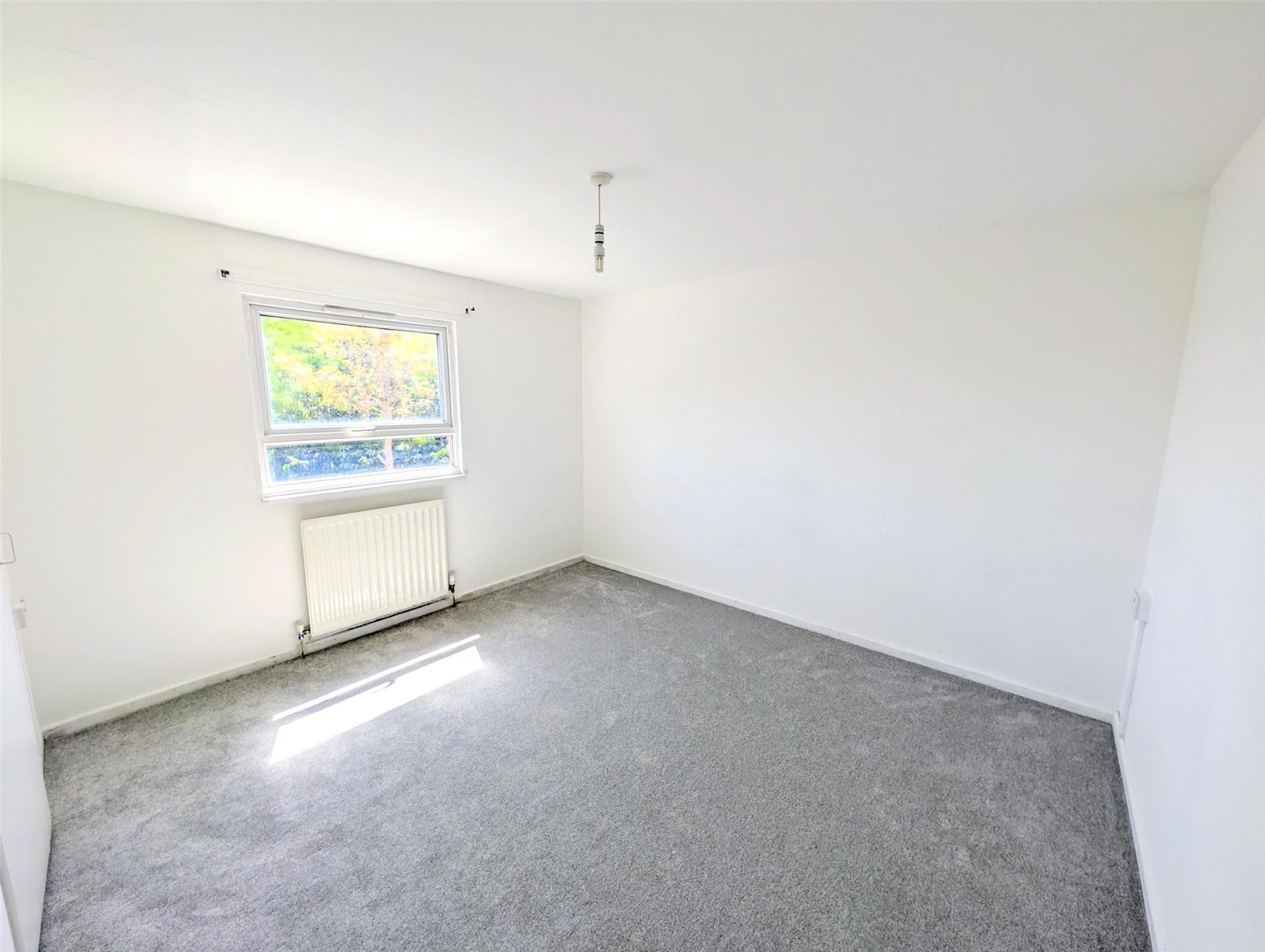 Chiltern Gardens, Dawley, Telford, TF4 - DB Roberts