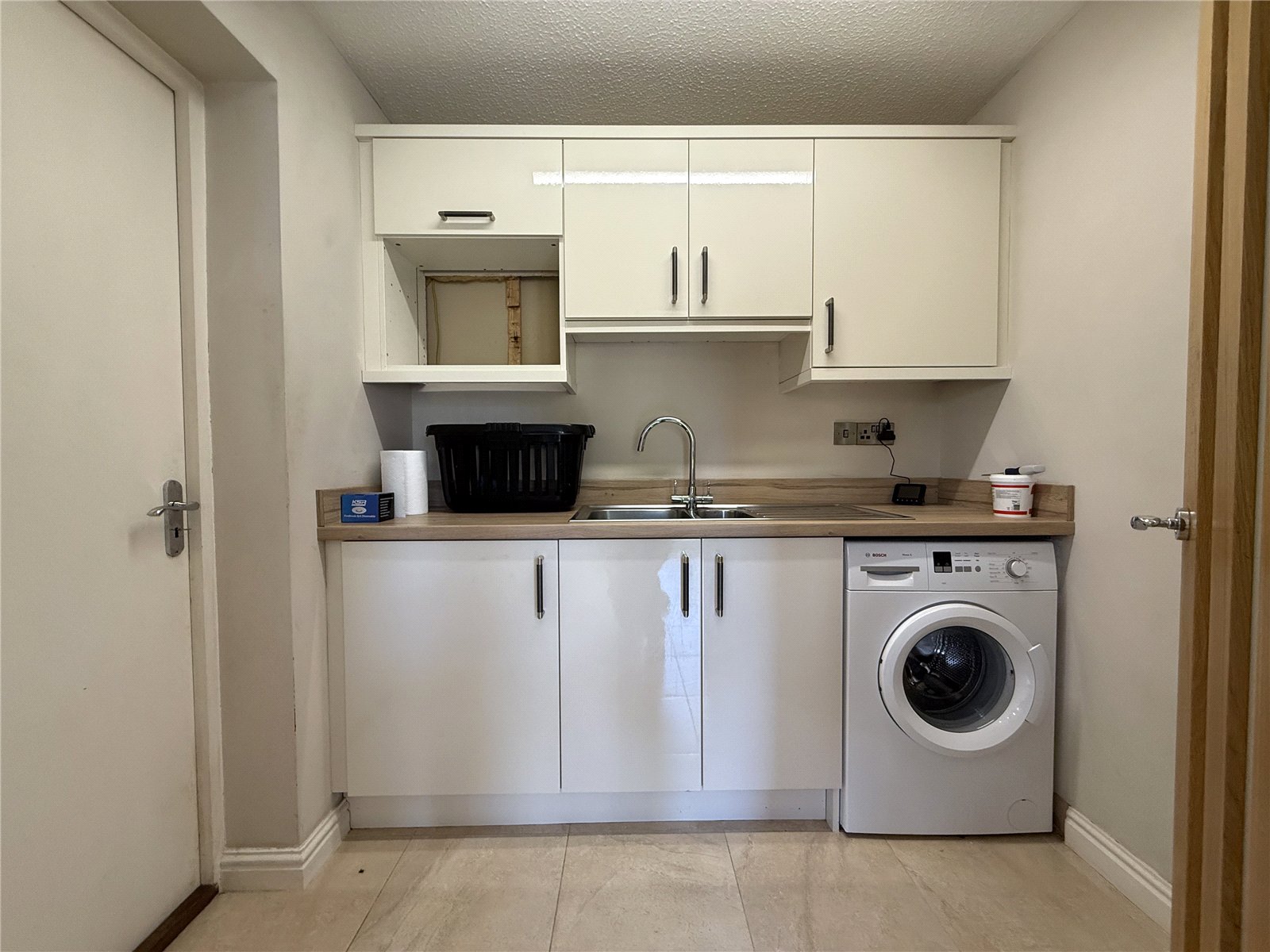 Mere Green Court, Shrewsbury, Shropshire, SY3 - DB Roberts