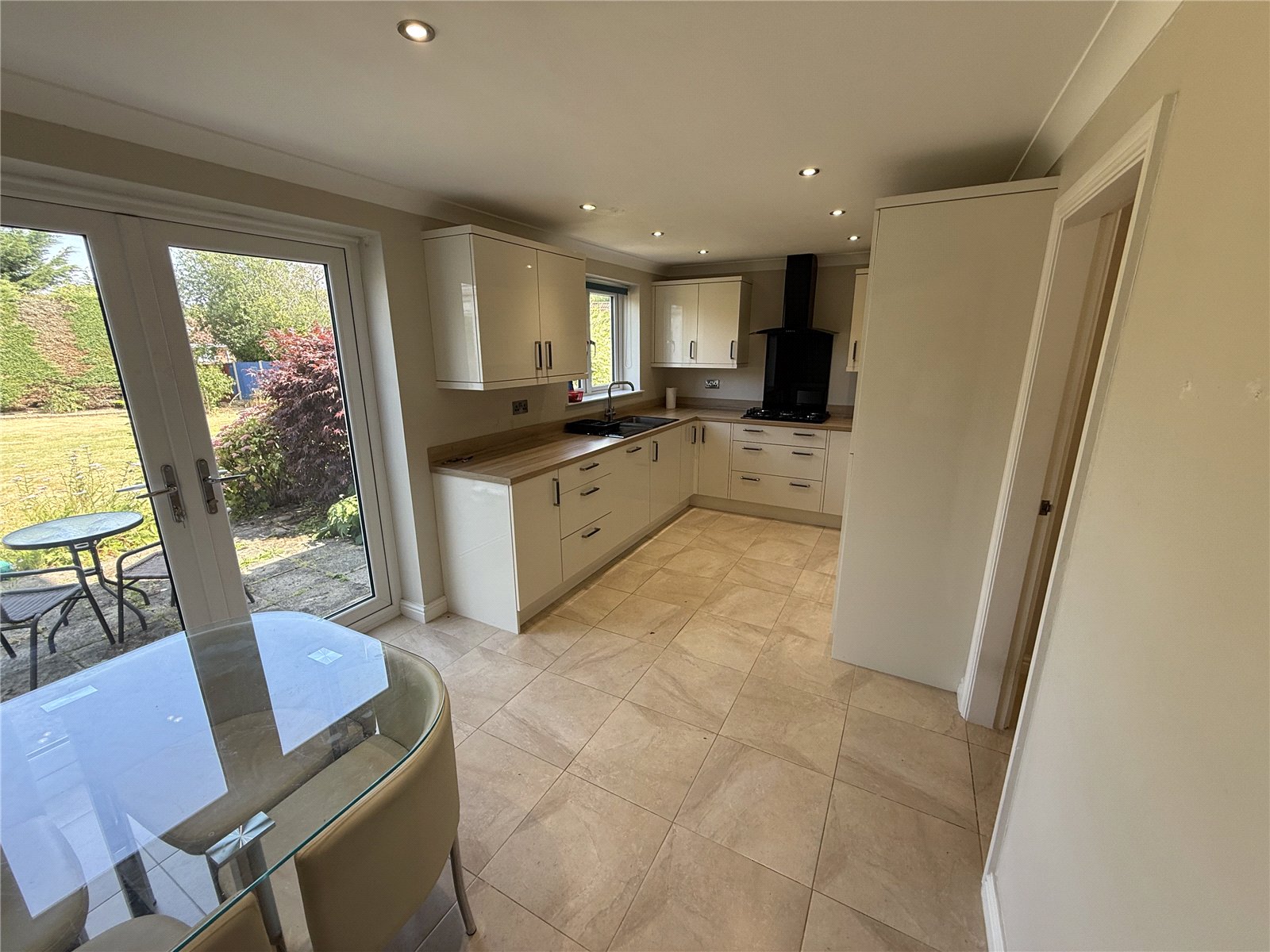 Mere Green Court, Shrewsbury, Shropshire, SY3 - DB Roberts
