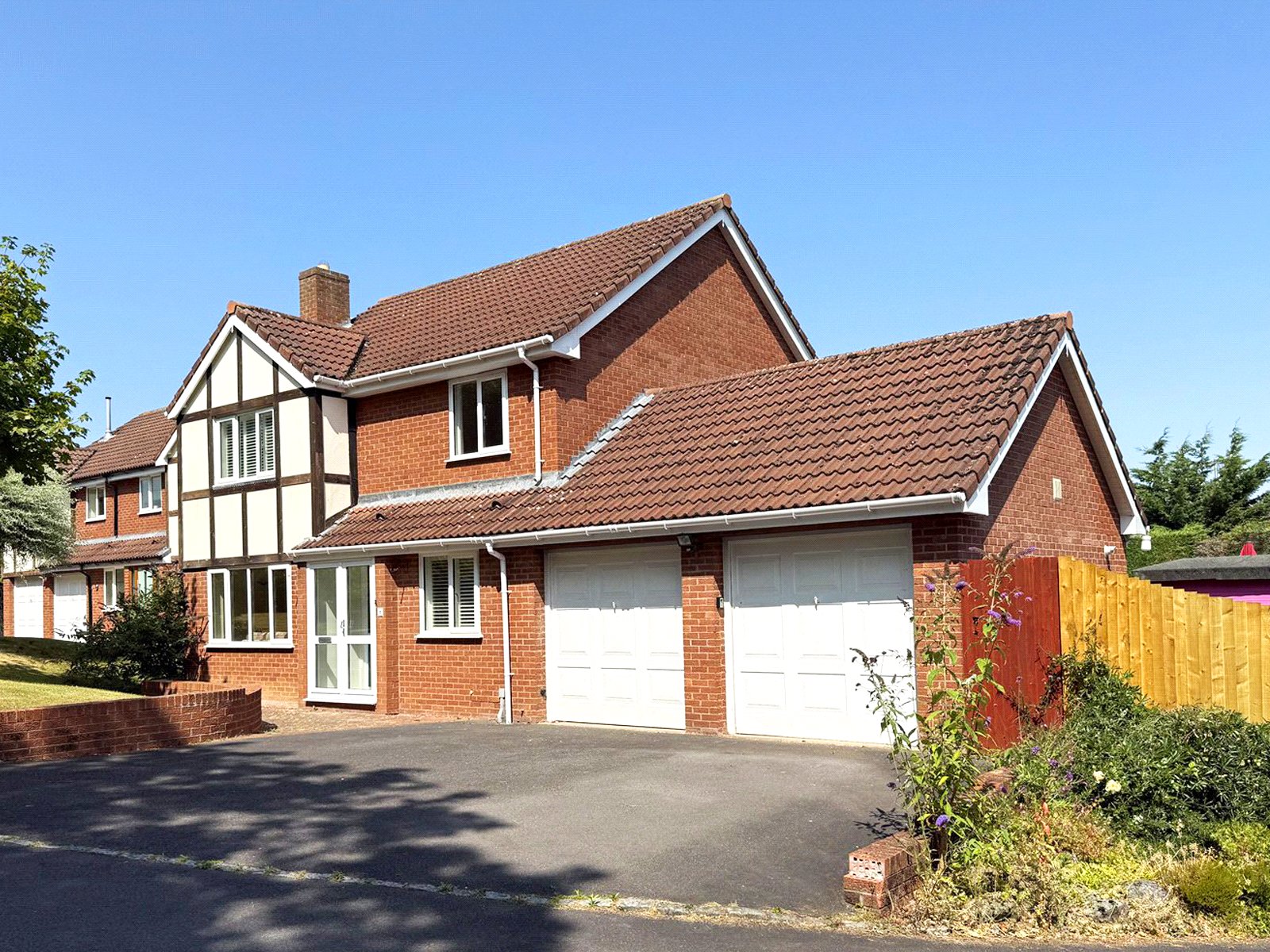 Mere Green Court, Shrewsbury, Shropshire, SY3 - DB Roberts