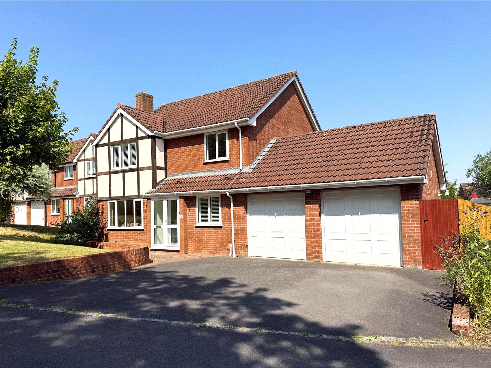 Mere Green Court, Shrewsbury, Shropshire, SY3 - DB Roberts