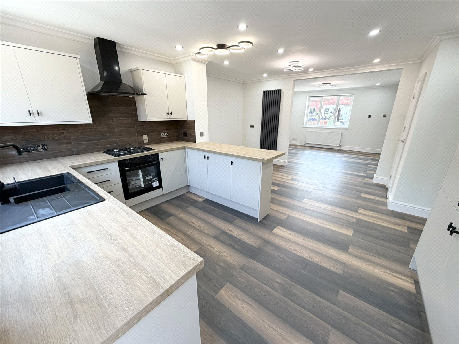 Jubilee Avenue, Donnington, Telford, TF2 - DB Roberts