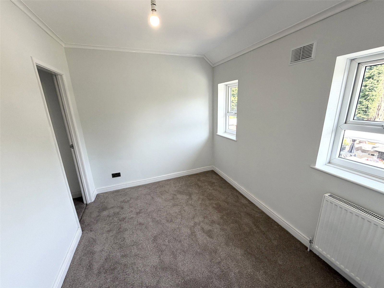 Jubilee Avenue, Donnington, Telford, TF2 - DB Roberts