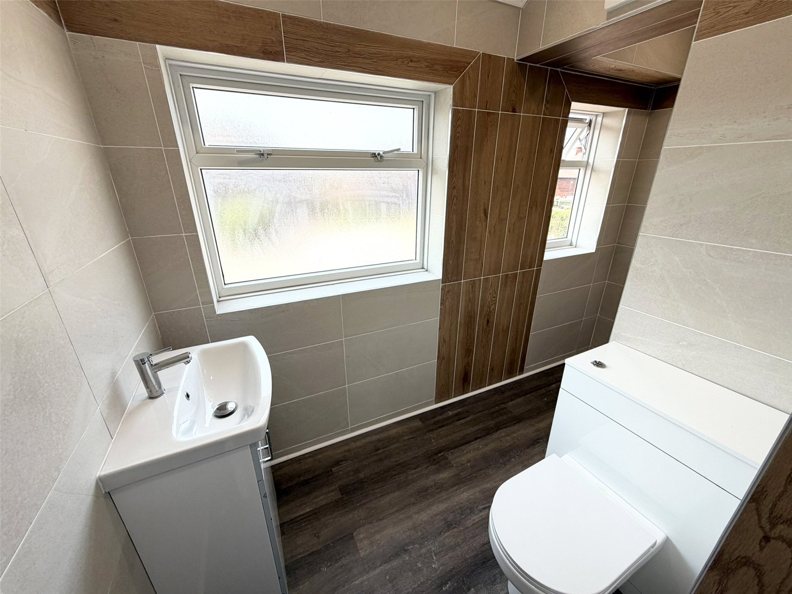 Jubilee Avenue, Donnington, Telford, TF2 - DB Roberts