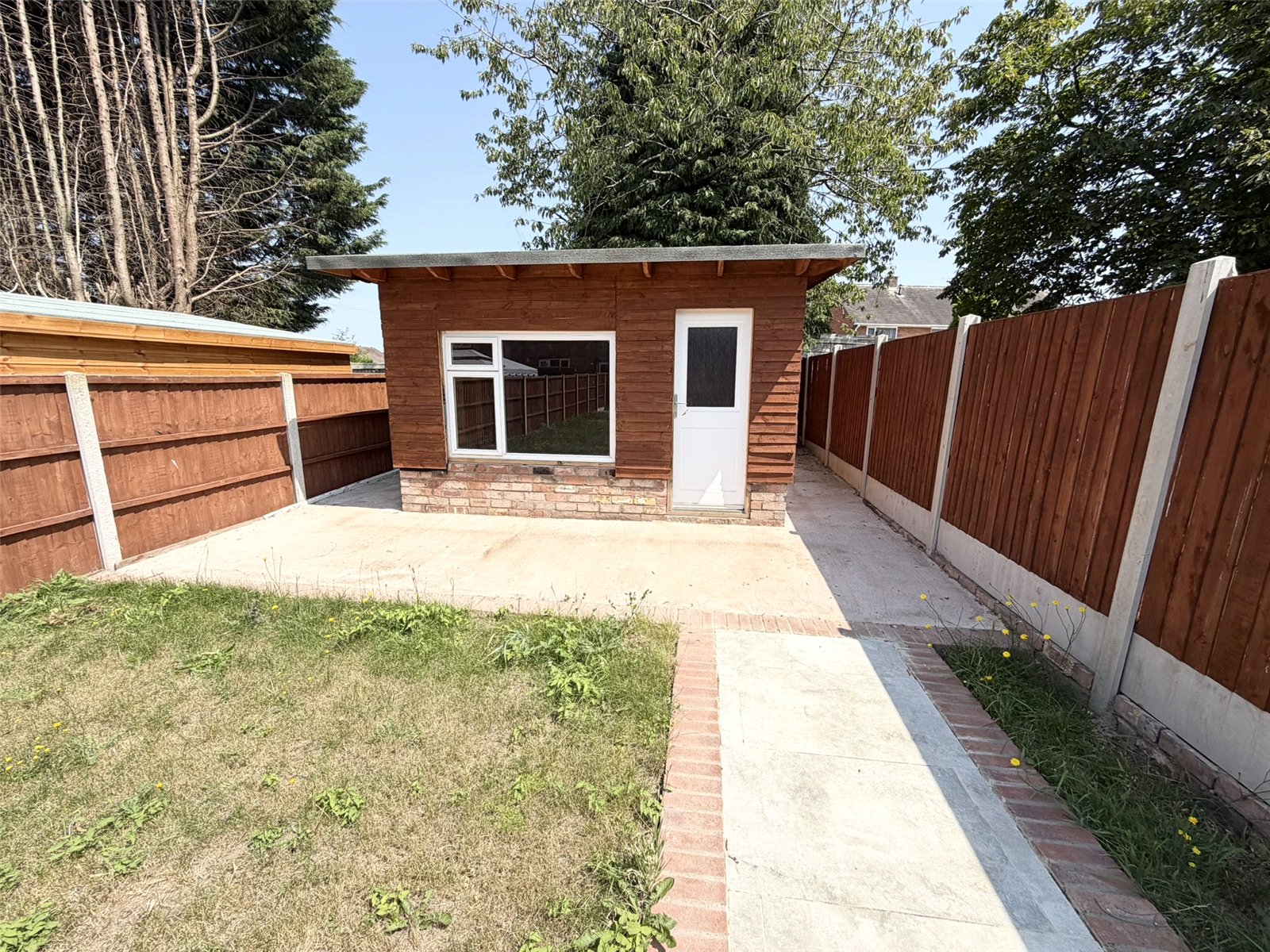 Jubilee Avenue, Donnington, Telford, TF2 - DB Roberts