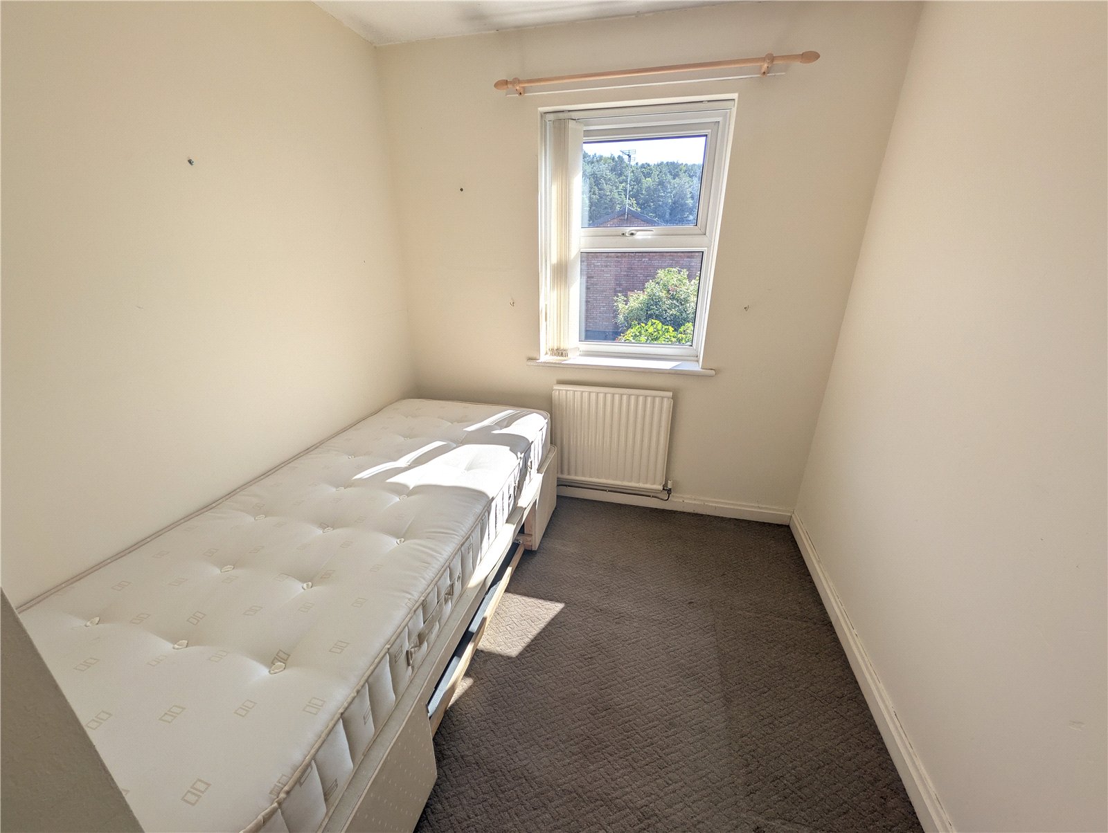 Canonbie Lea, Madeley, Telford, TF7 - DB Roberts