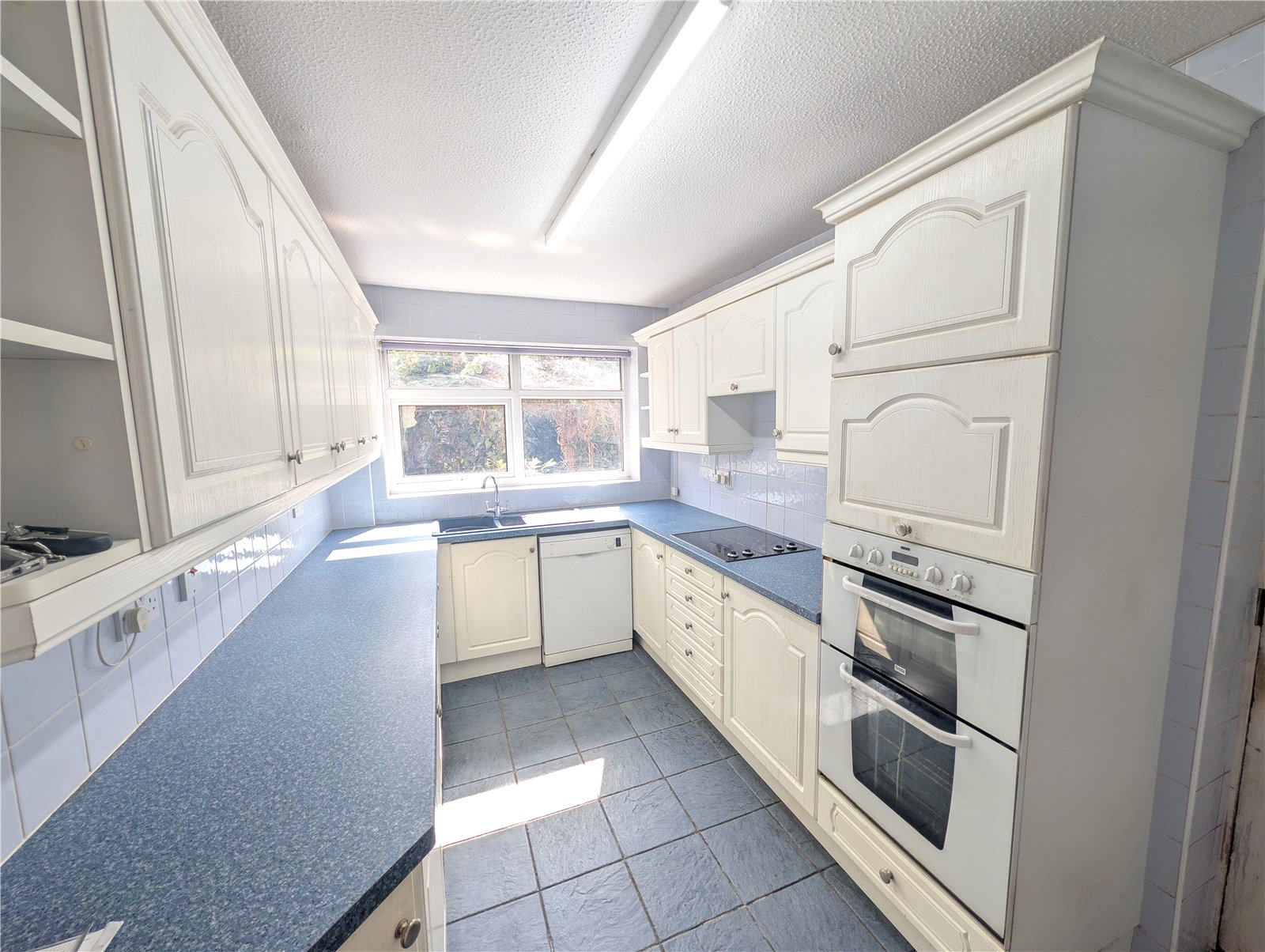 Canonbie Lea, Madeley, Telford, TF7 - DB Roberts