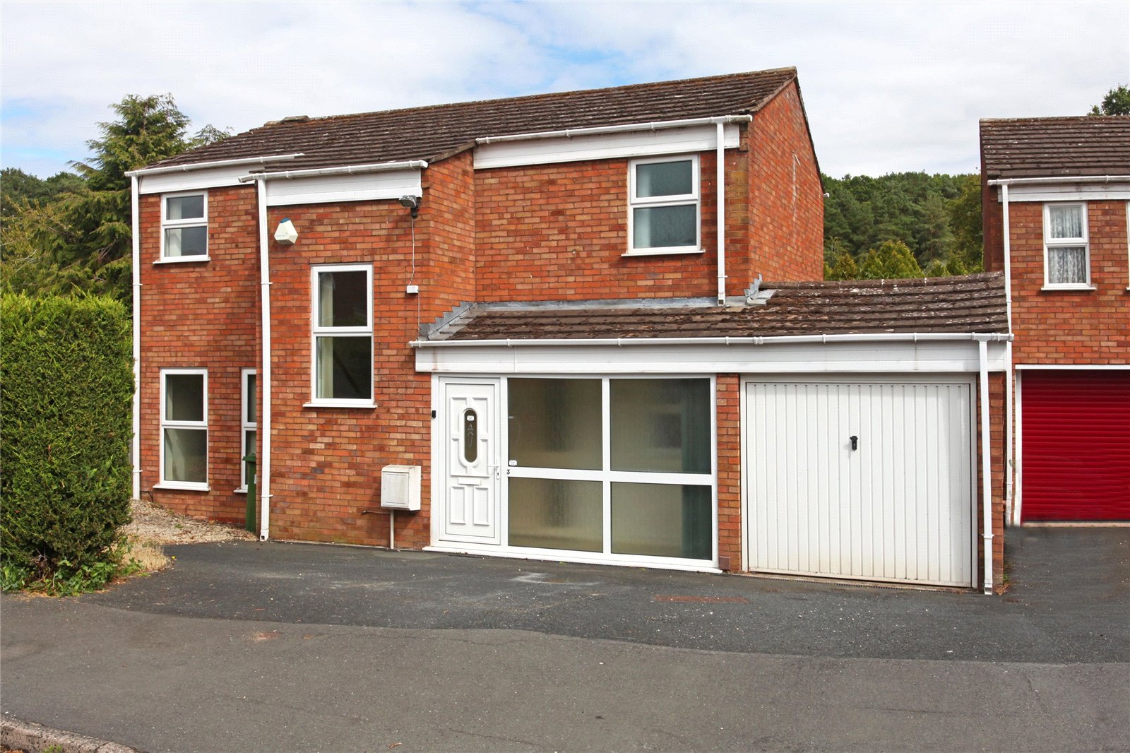 Canonbie Lea, Madeley, Telford, TF7 - DB Roberts