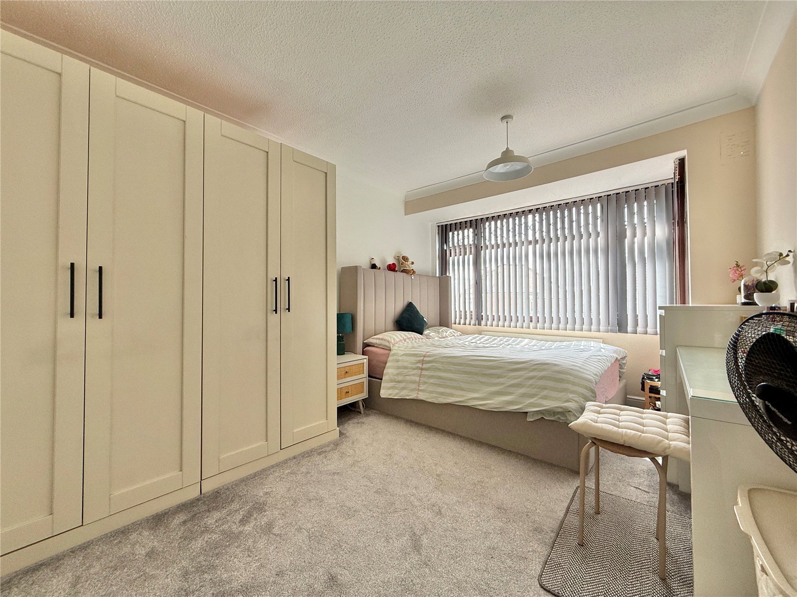 Crossland Crescent, Claregate, Wolverhampton, WV6 - DB Roberts