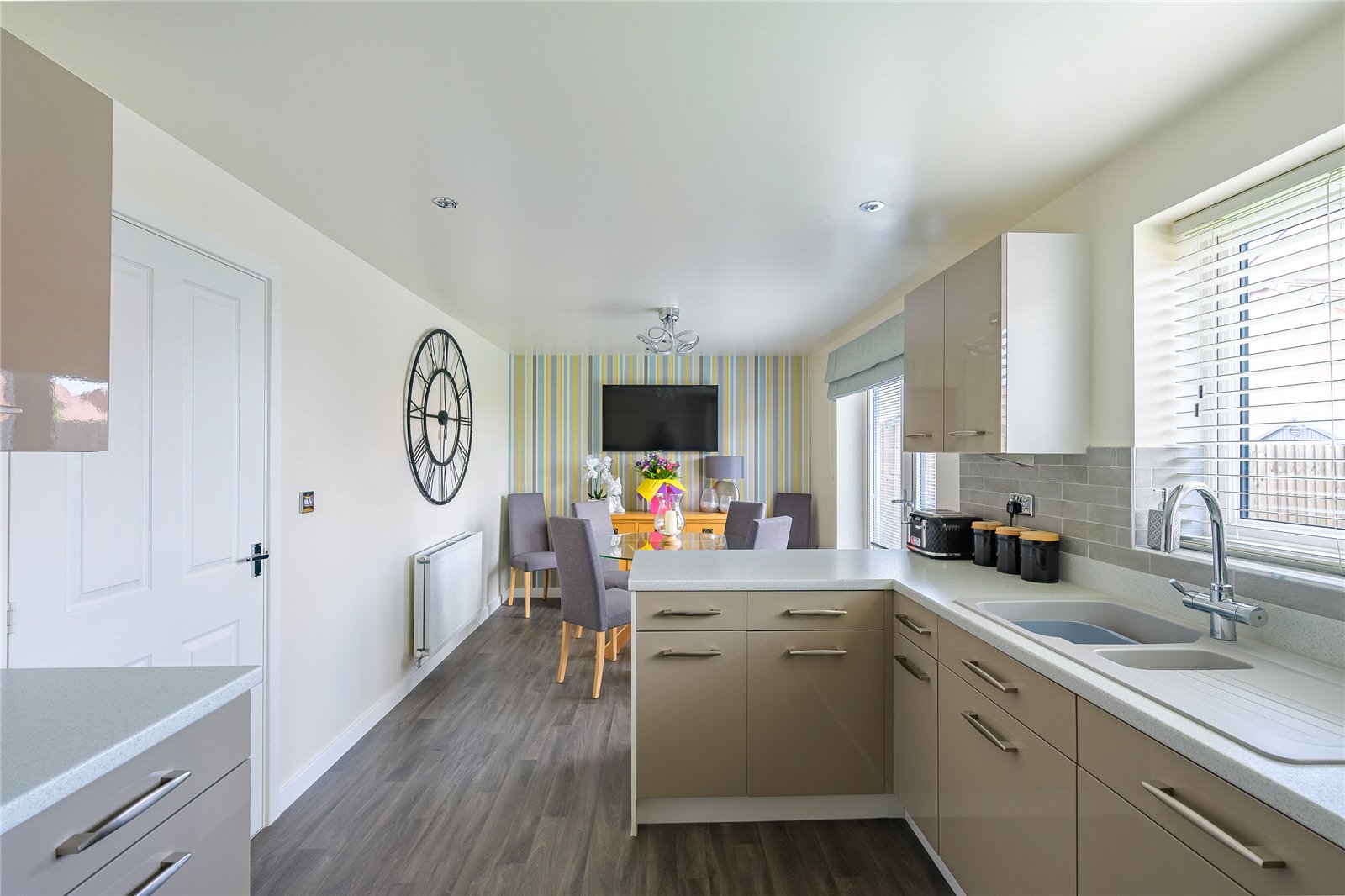 Proctor Avenue, Lawley, Telford, TF4 - DB Roberts
