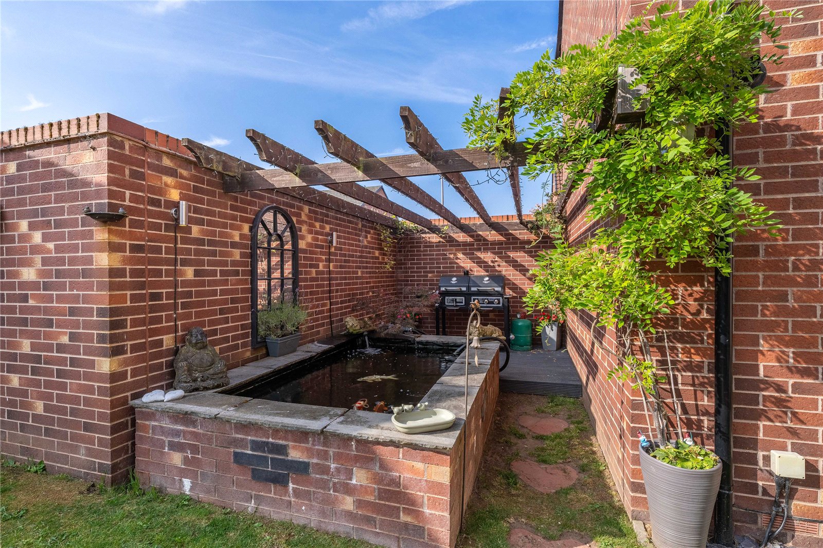 Mountford Way, Shifnal, Shropshire, TF11 - DB Roberts