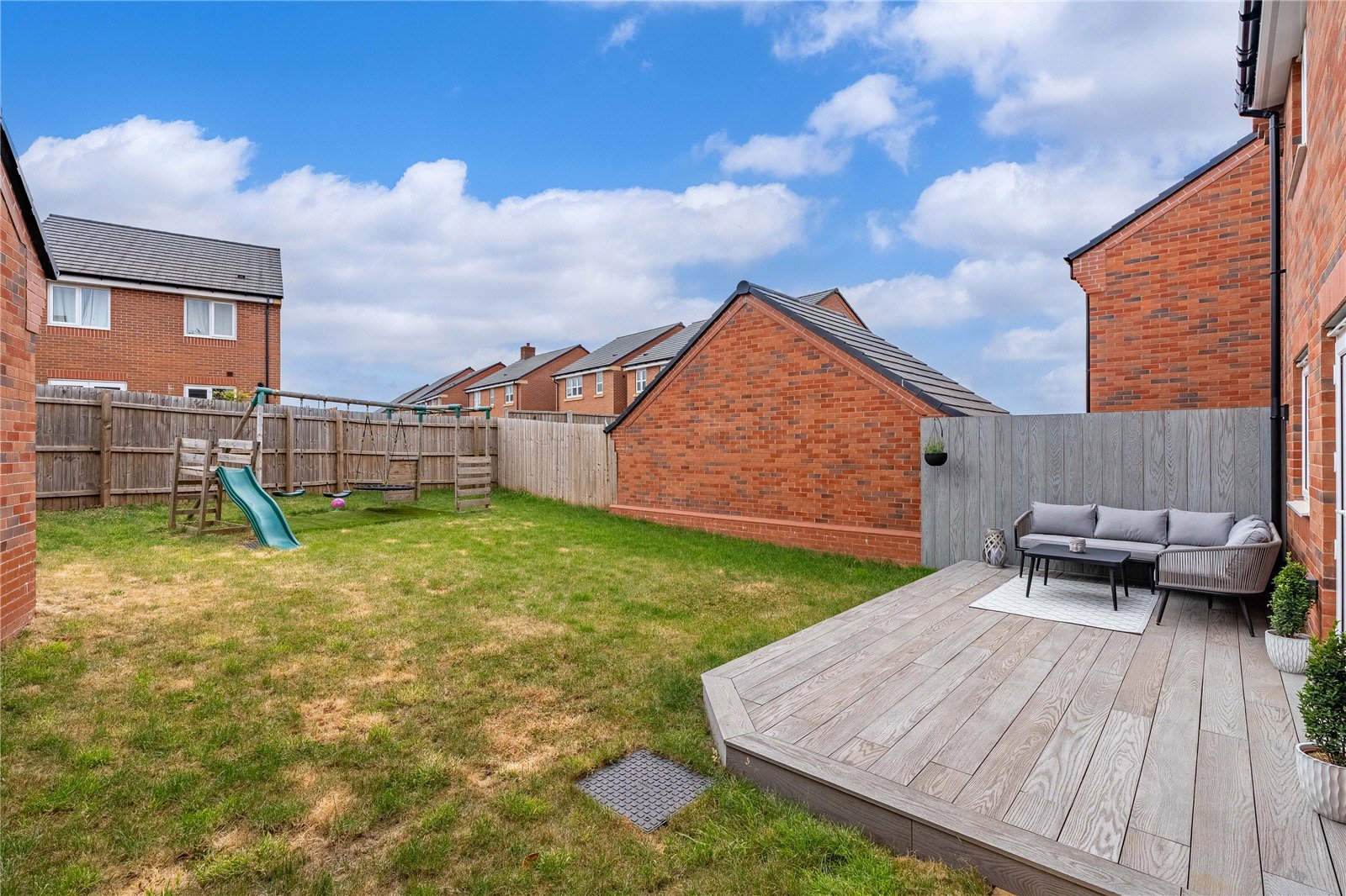 George Lees Avenue, Priorslee, Telford, TF2 - DB Roberts