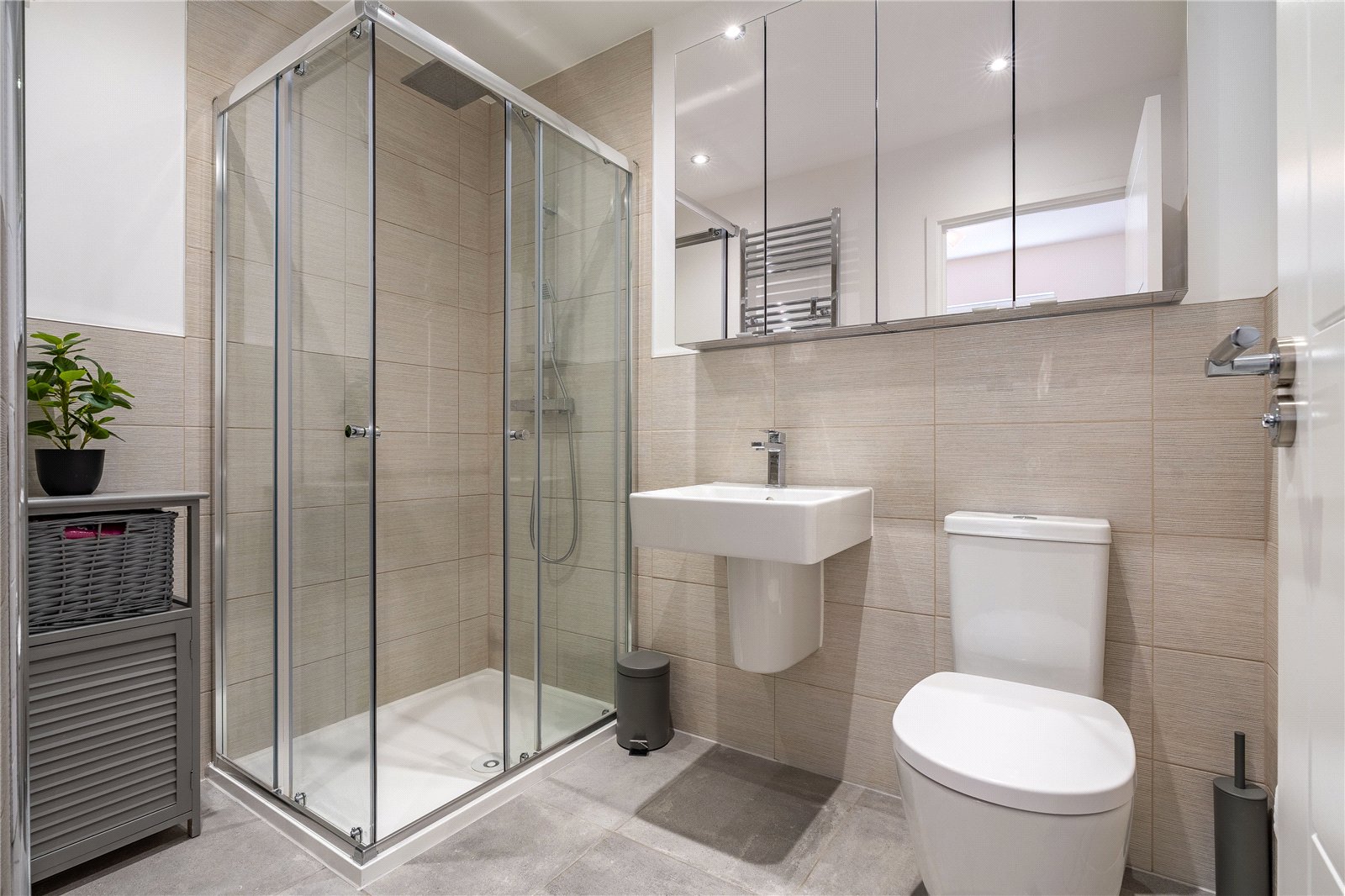 George Lees Avenue, Priorslee, Telford, TF2 - DB Roberts
