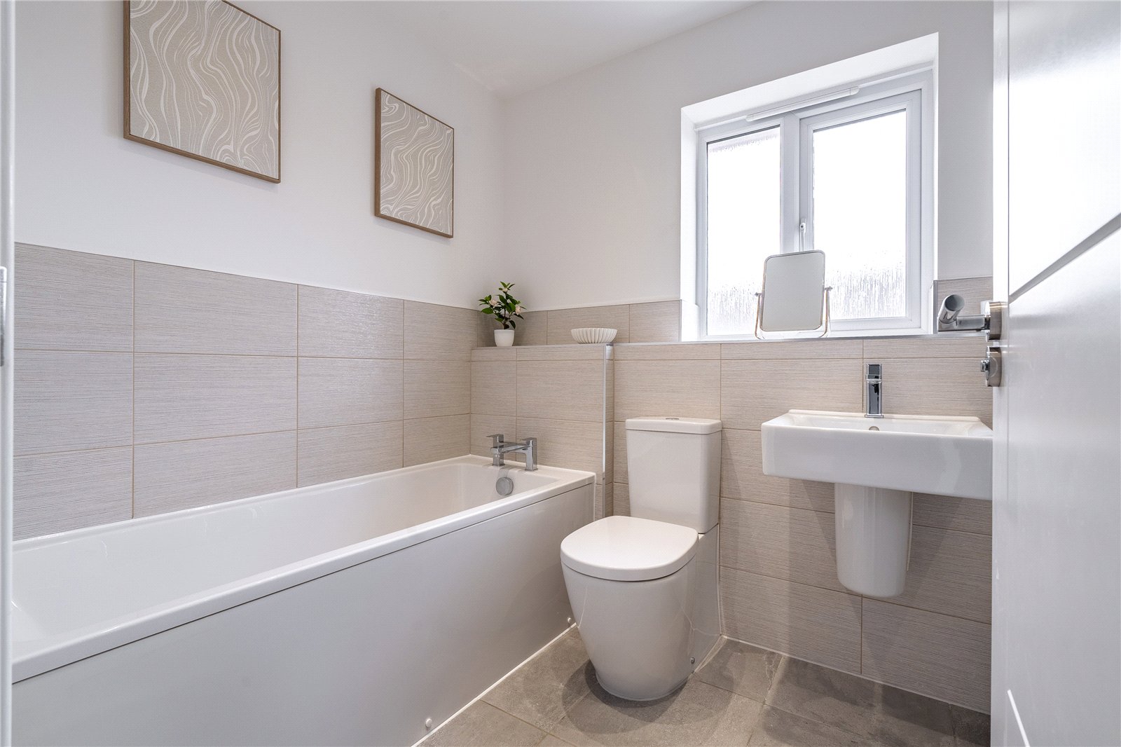 George Lees Avenue, Priorslee, Telford, TF2 - DB Roberts