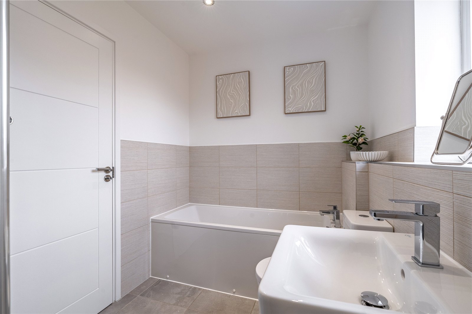 George Lees Avenue, Priorslee, Telford, TF2 - DB Roberts