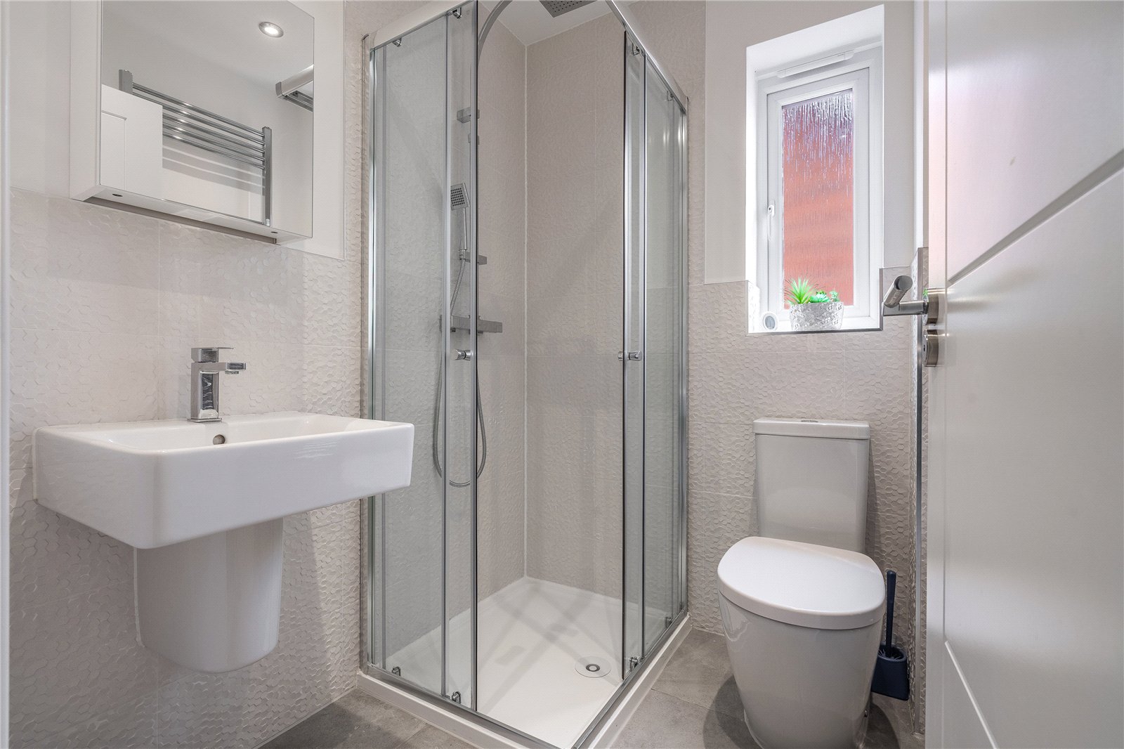 George Lees Avenue, Priorslee, Telford, TF2 - DB Roberts