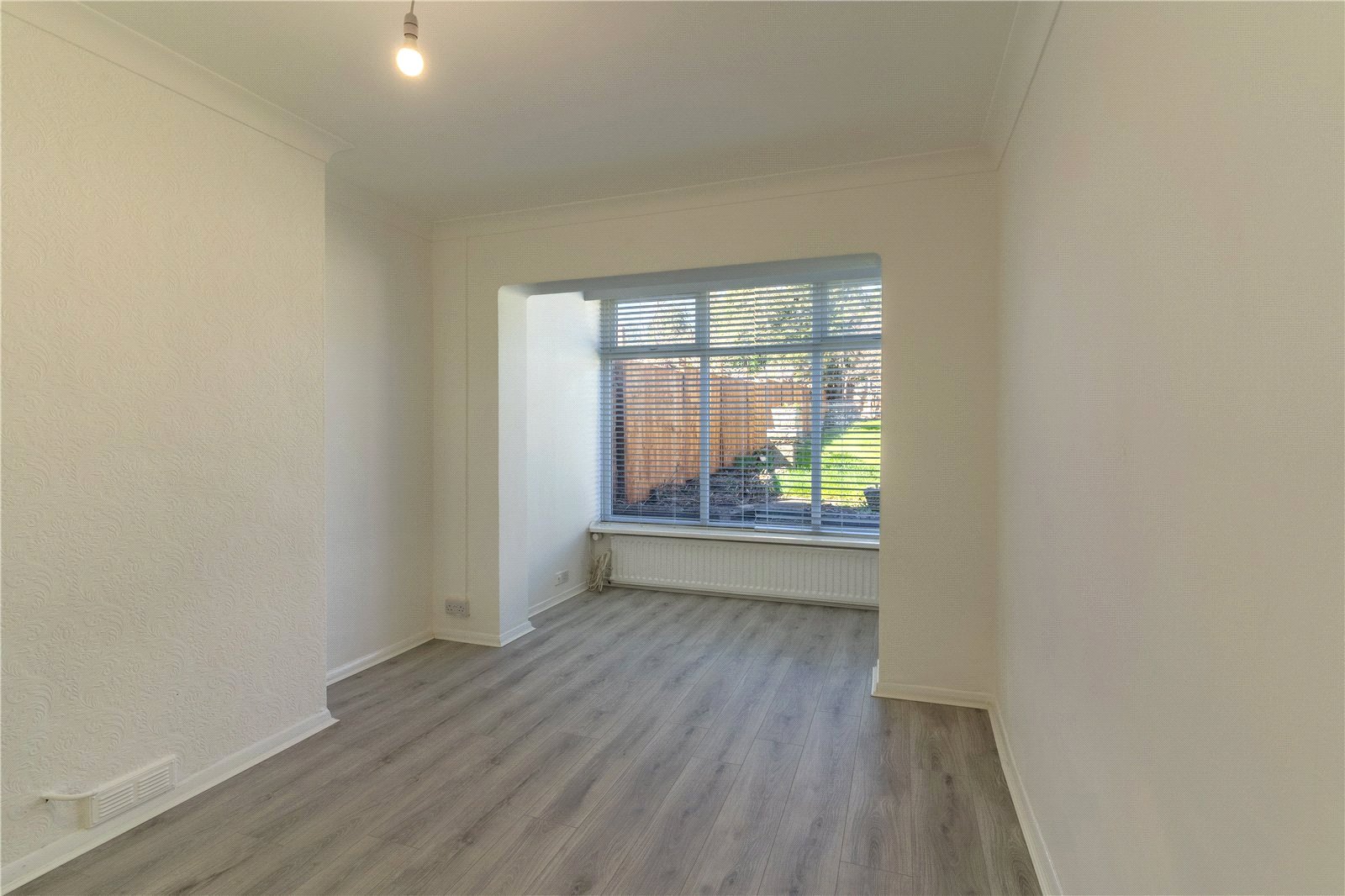 Aldersley Road, Aldersley, Wolverhampton, WV6 - DB Roberts