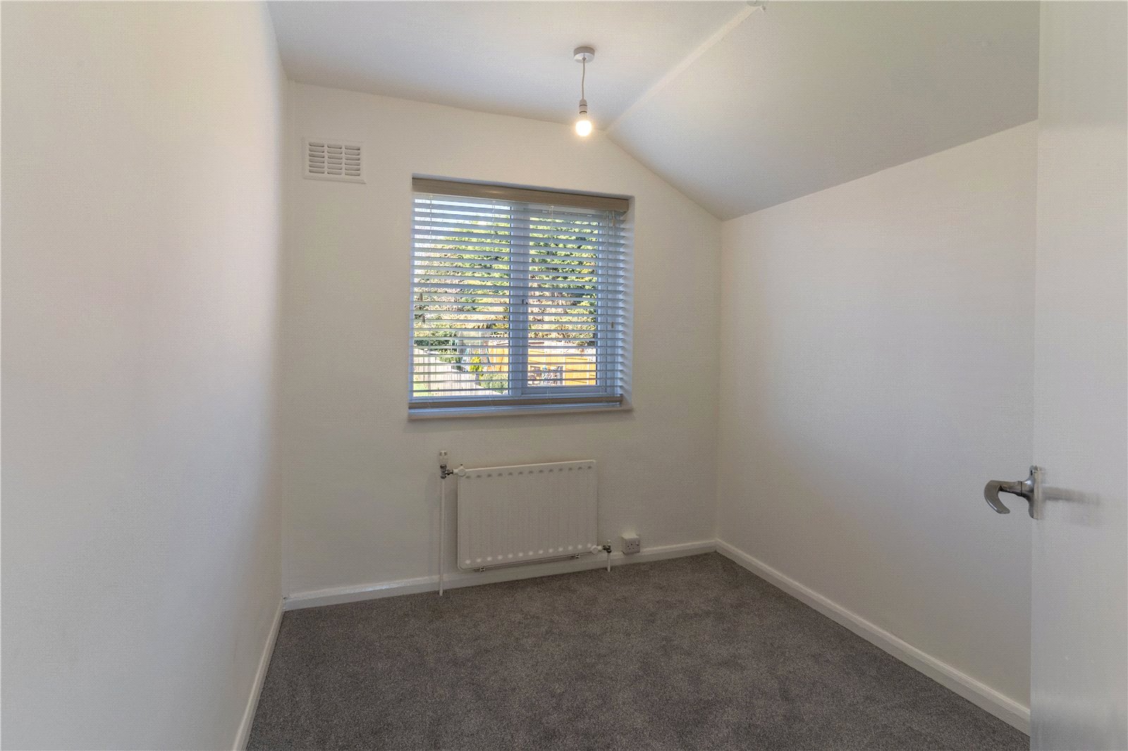 Aldersley Road, Aldersley, Wolverhampton, WV6 - DB Roberts