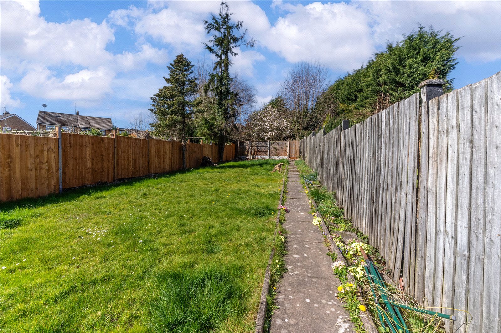 Aldersley Road, Aldersley, Wolverhampton, WV6 - DB Roberts