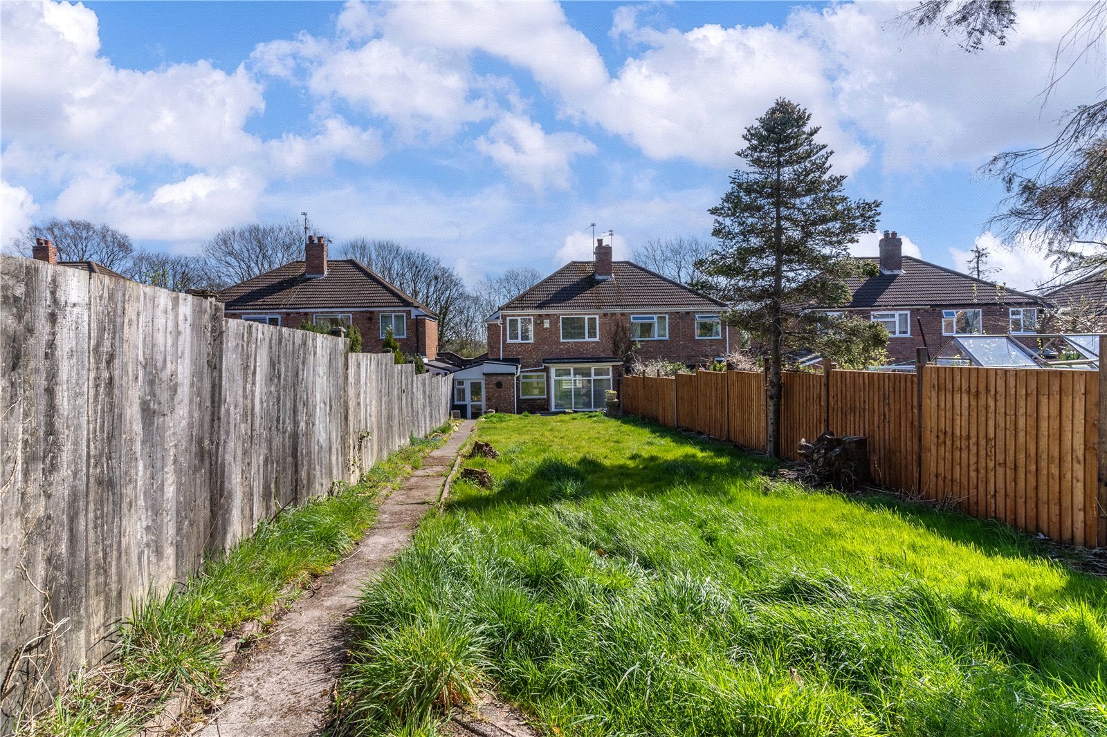 Aldersley Road, Aldersley, Wolverhampton, WV6 - DB Roberts