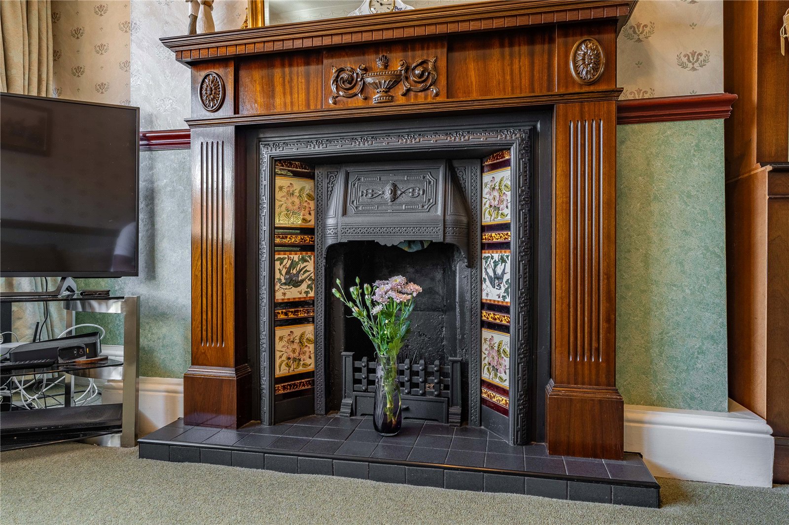 The Leas, Featherstone, Wolverhampton, WV10 - DB Roberts