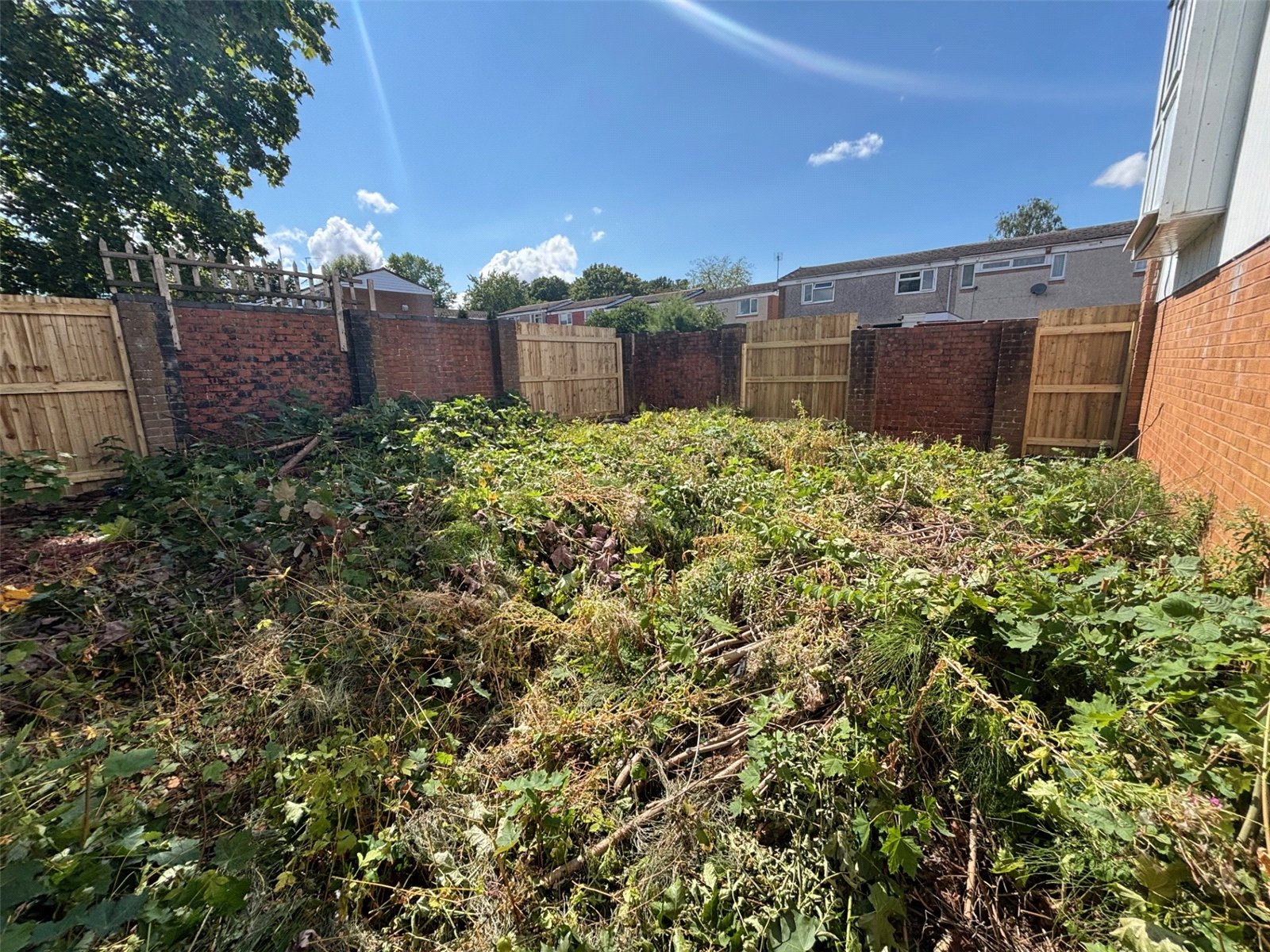 Southfield, Sutton Hill, Telford, TF7 - DB Roberts