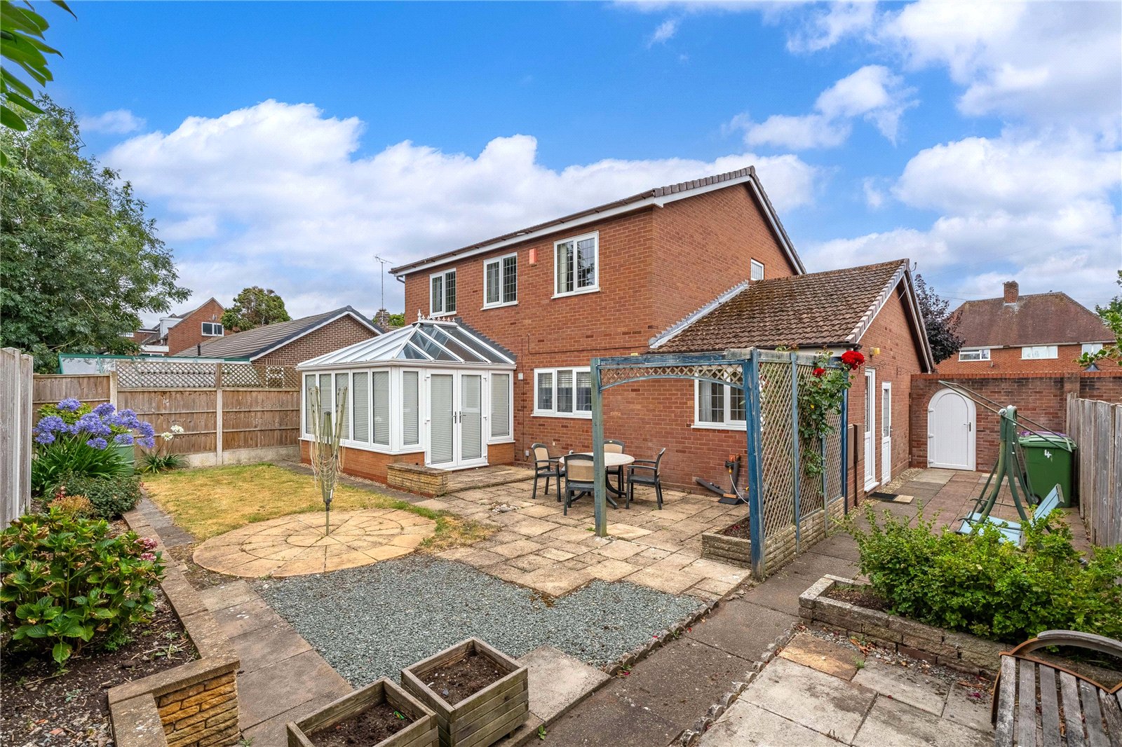Wrekin Drive, Donnington, Telford, TF2 - DB Roberts