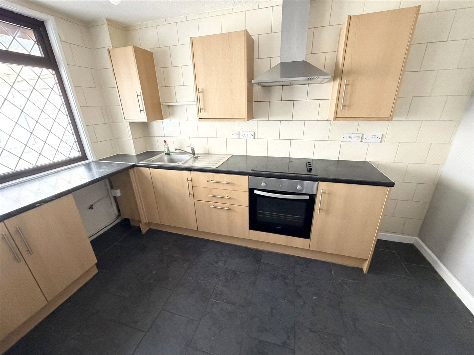 Ash Lea Drive, Donnington, Telford, TF2 - DB Roberts