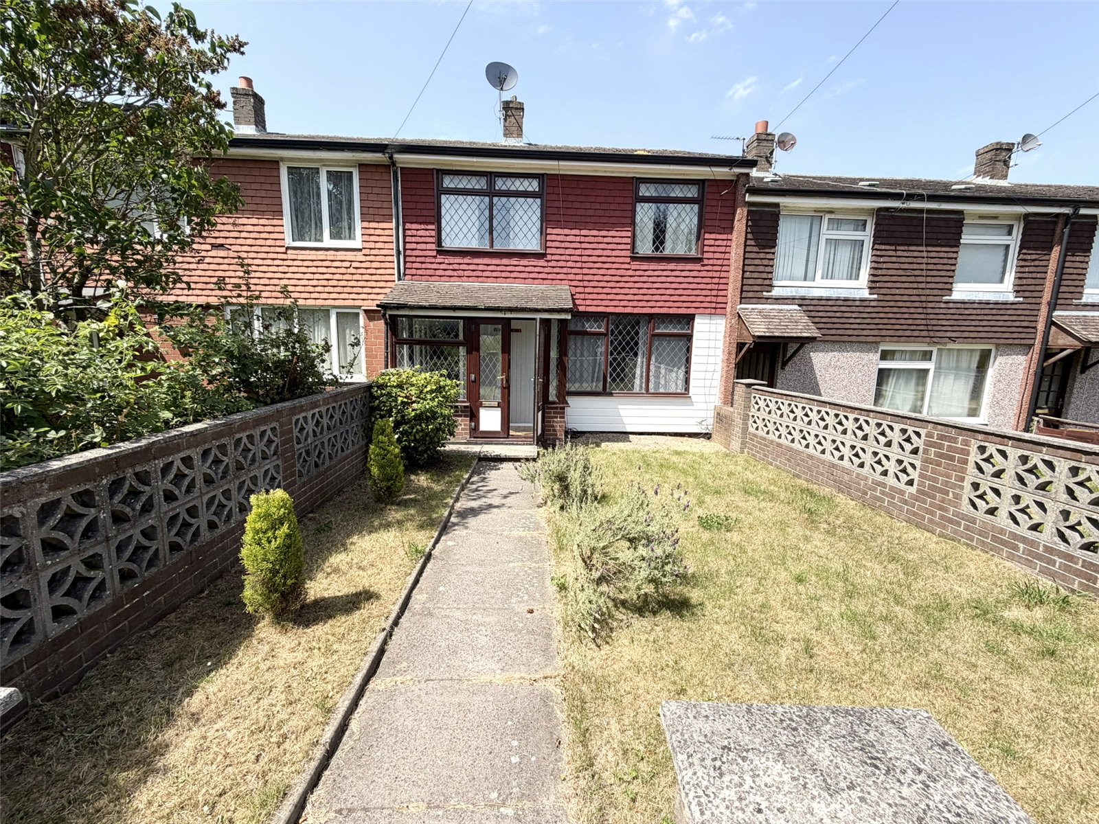Ash Lea Drive, Donnington, Telford, TF2 - DB Roberts
