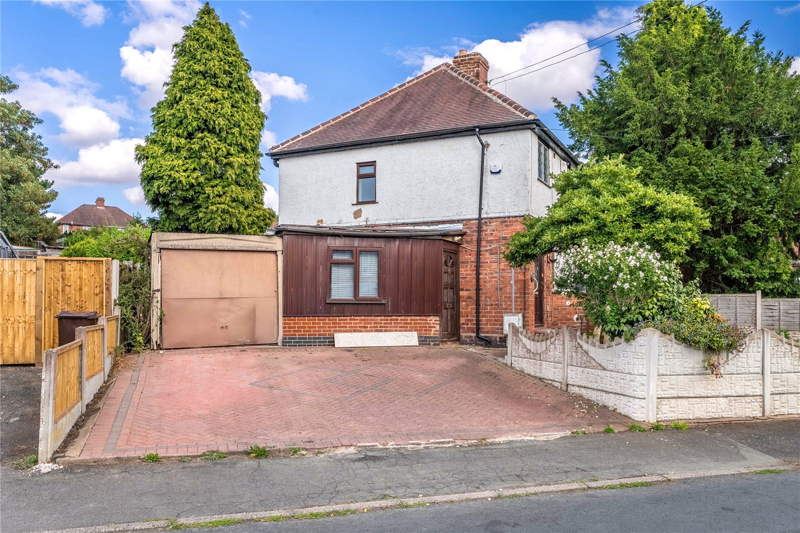 Clare Road, Low Hill, Wolverhampton, WV10 - DB Roberts