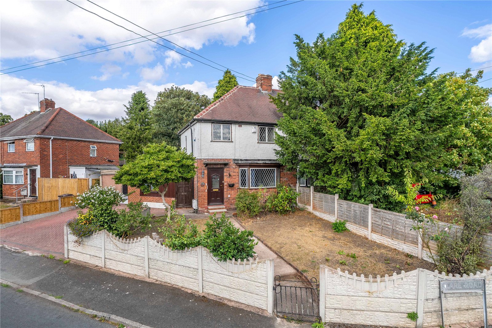 Clare Road, Low Hill, Wolverhampton, WV10 - DB Roberts