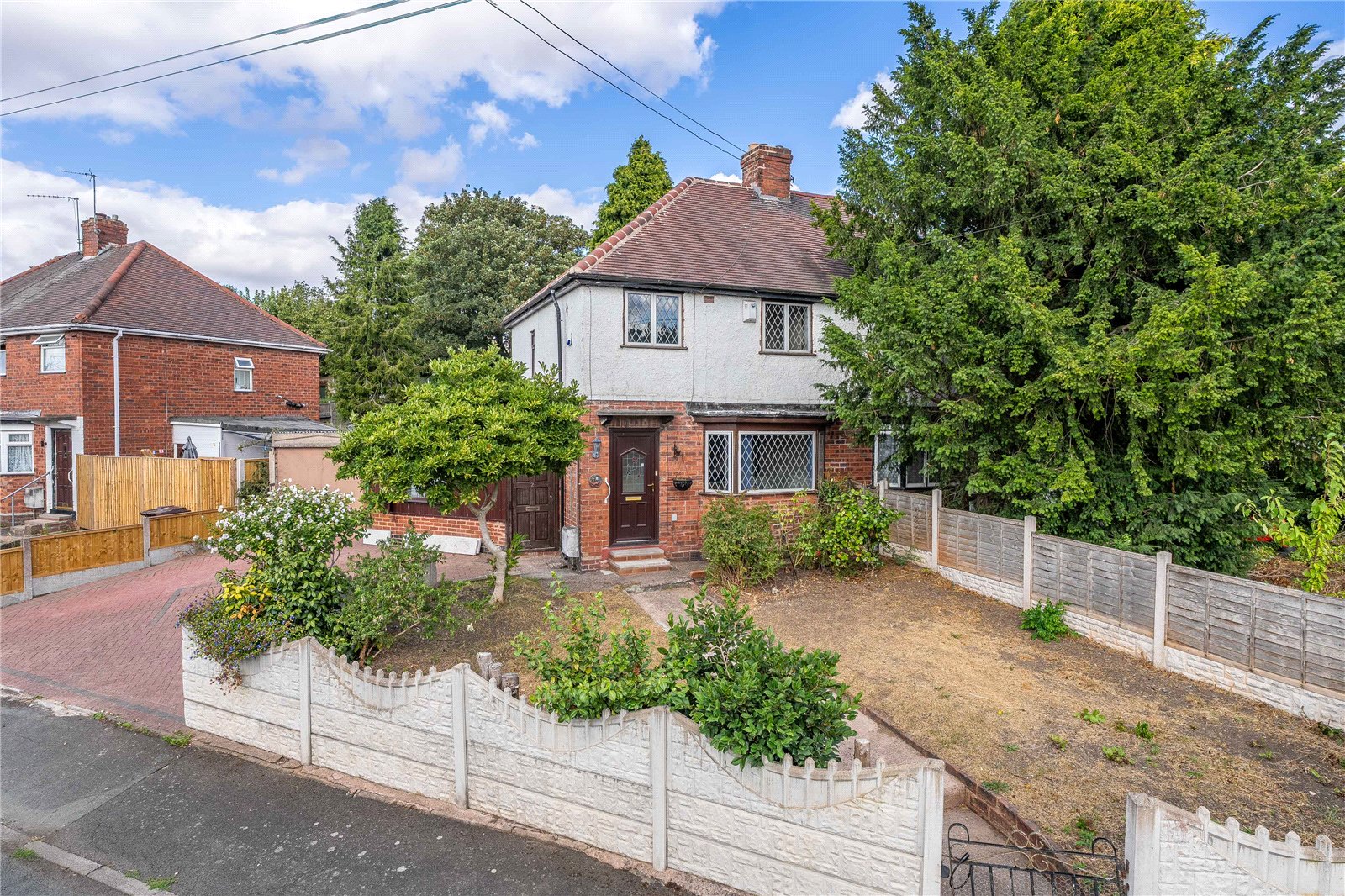 Clare Road, Low Hill, Wolverhampton, WV10 - DB Roberts