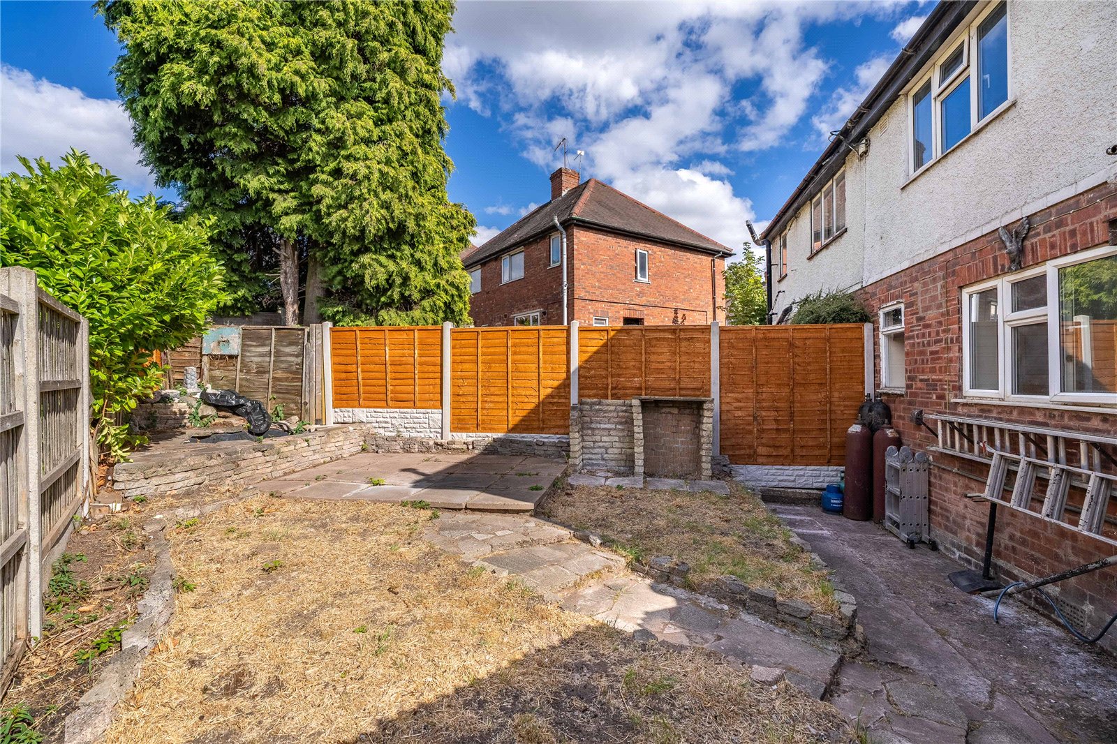 Clare Road, Low Hill, Wolverhampton, WV10 - DB Roberts