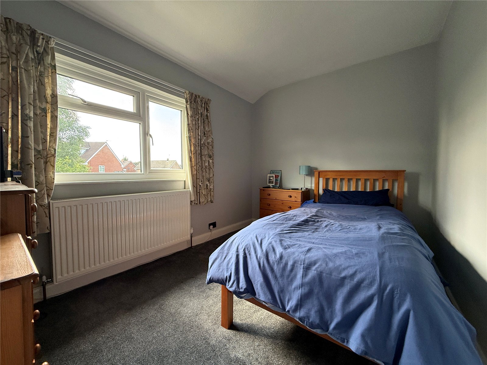 Ellards Drive, Wednesfield, Wolverhampton, WV11 - DB Roberts