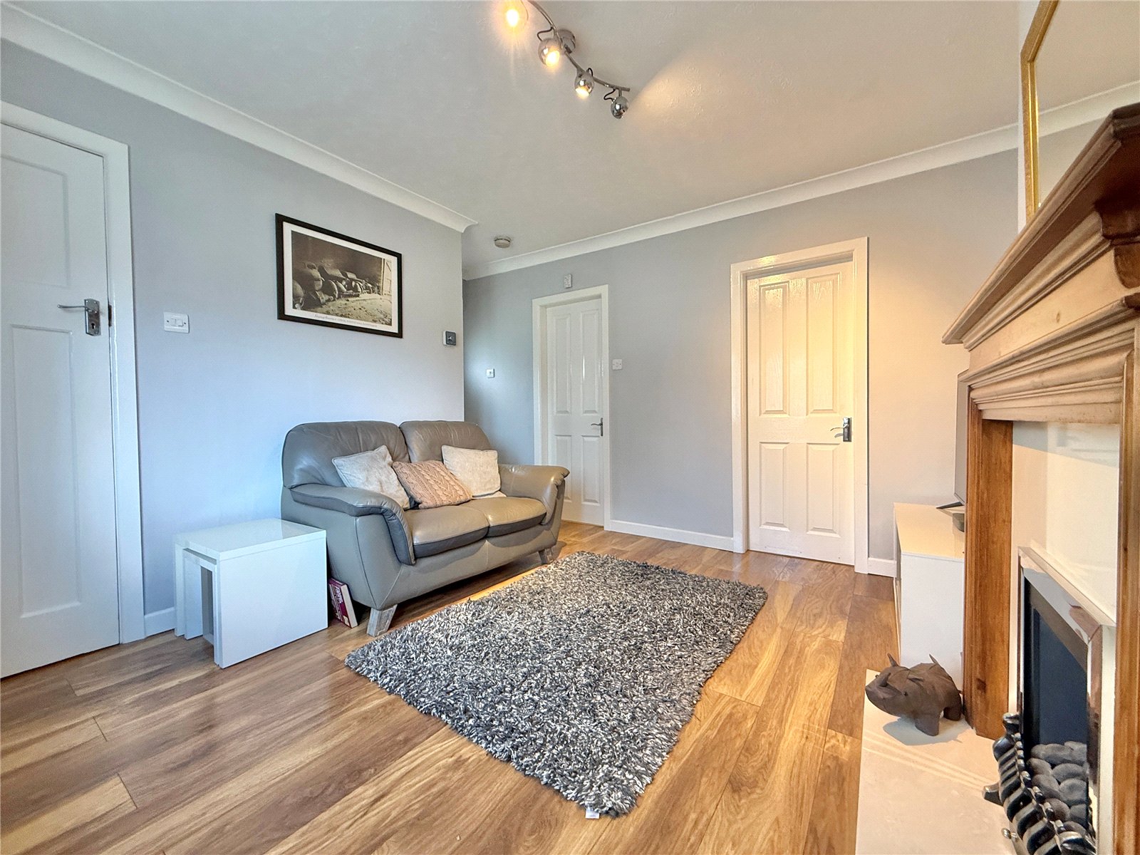 Ellards Drive, Wednesfield, Wolverhampton, WV11 - DB Roberts