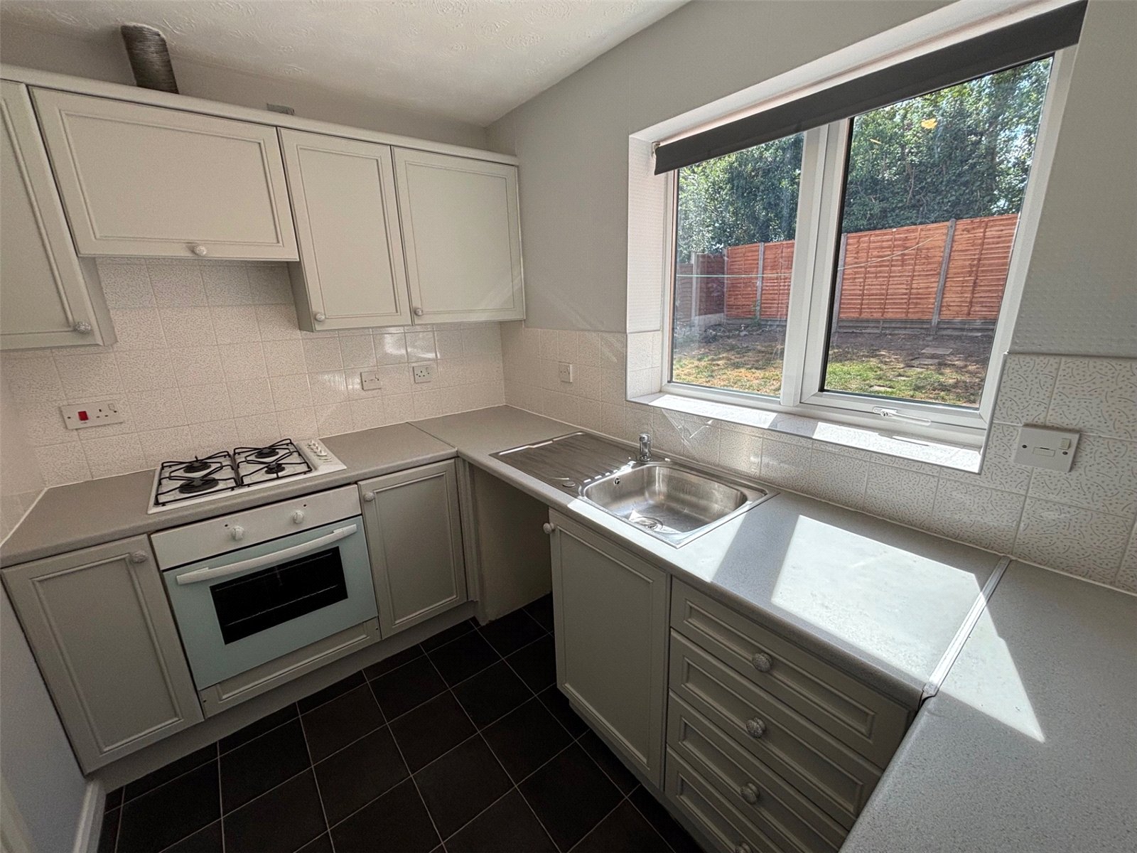 Abraham Close, Stirchley, Telford, TF3 - DB Roberts