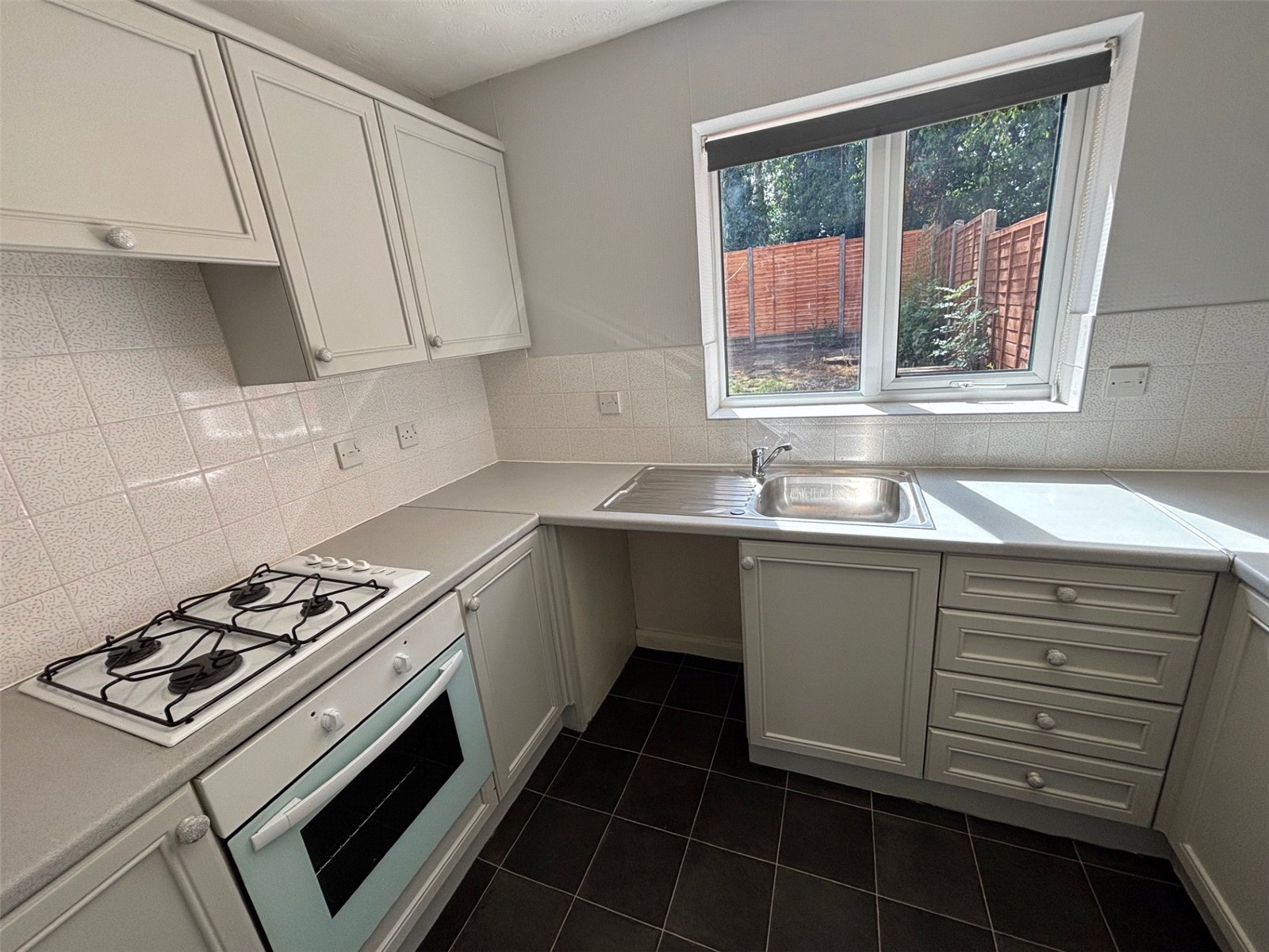 Abraham Close, Stirchley, Telford, TF3 - DB Roberts