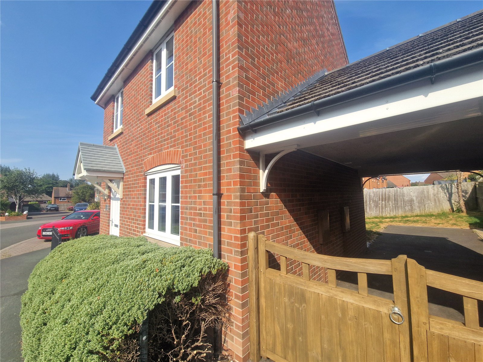 Elmwood Road, Arleston, Telford, TF1 - DB Roberts