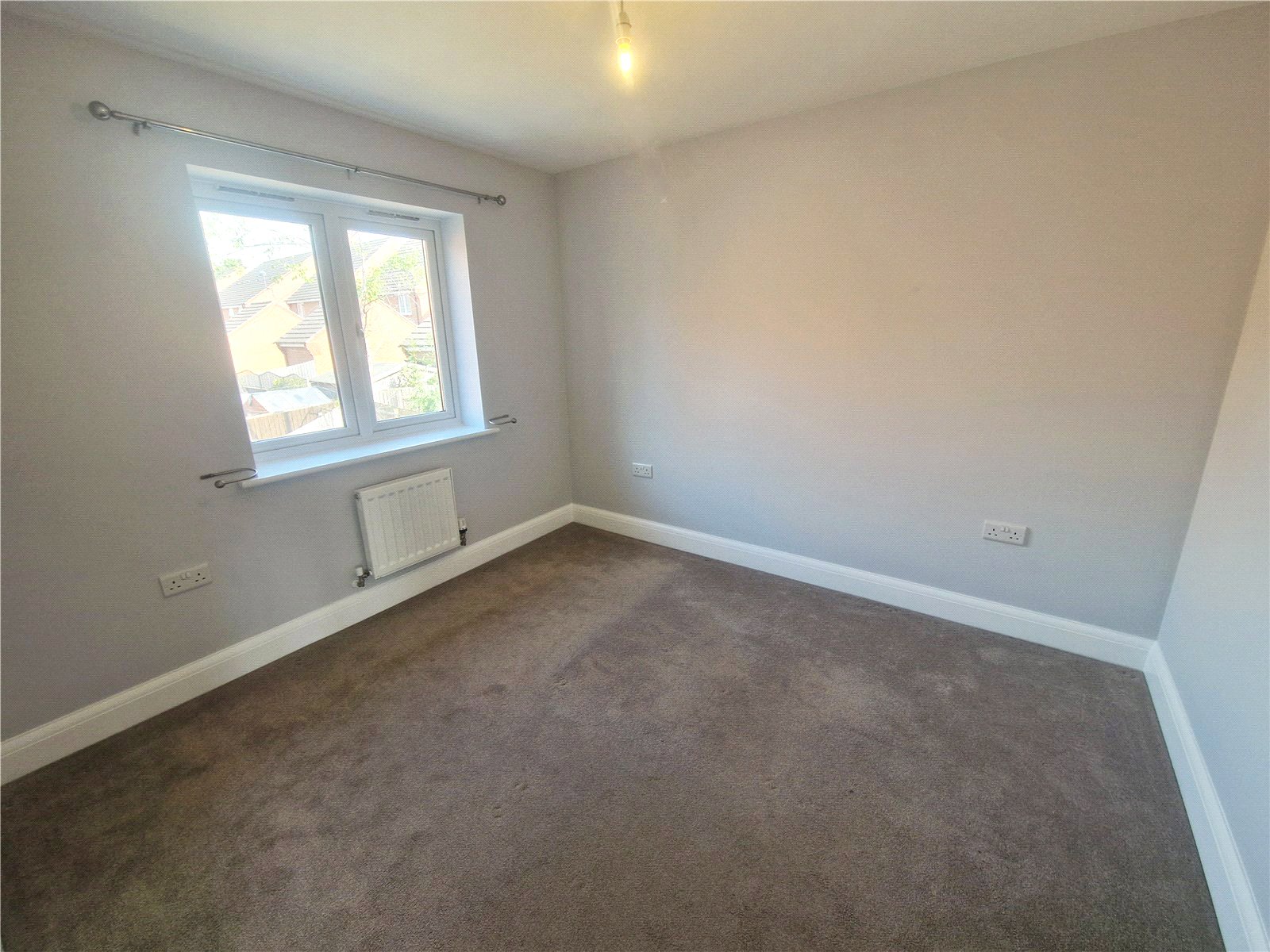 Elmwood Road, Arleston, Telford, TF1 - DB Roberts