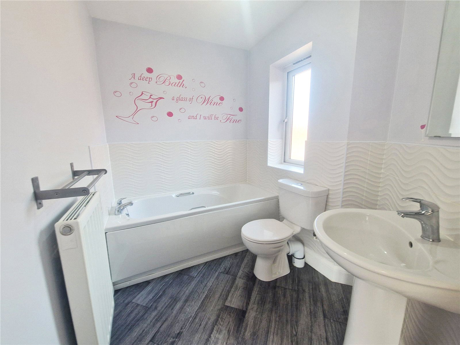 Elmwood Road, Arleston, Telford, TF1 - DB Roberts