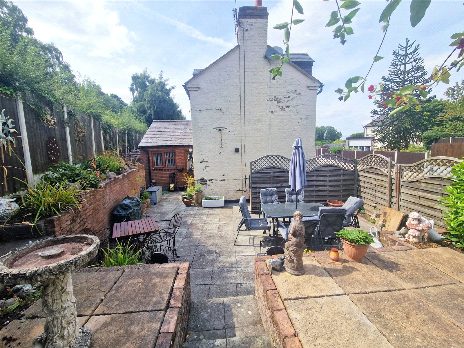 Hadley Road, Oakengates, Telford, TF2 - DB Roberts