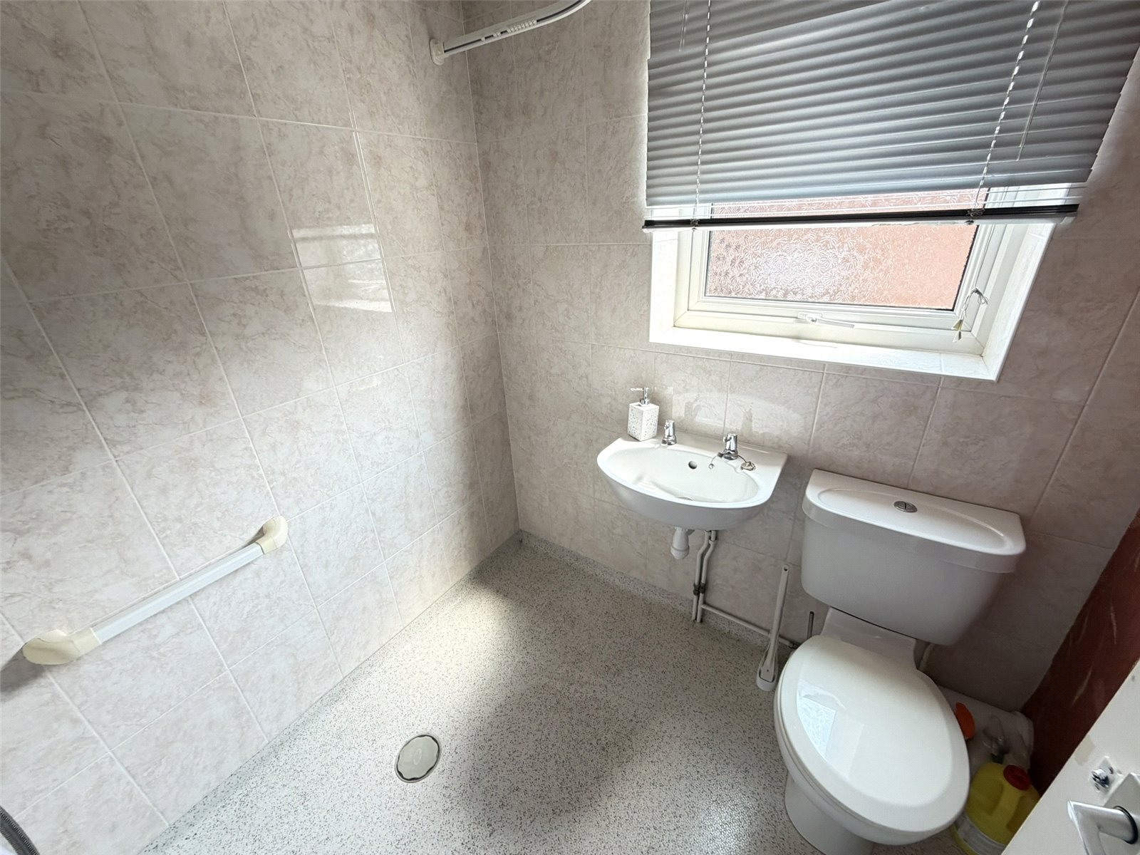 Gittens Drive, Aqueduct, Telford, TF4 - DB Roberts