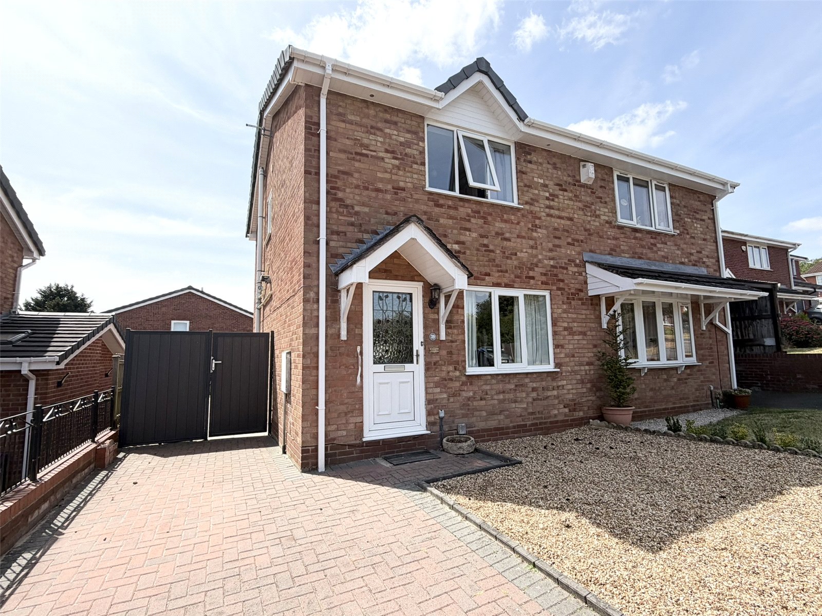 Gittens Drive, Aqueduct, Telford, TF4 - DB Roberts